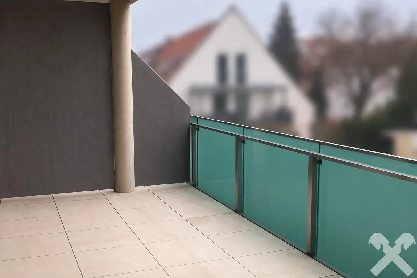 Lichtdurchflutete Wohnung mit großer Sonnenterrasse und Tiefgarage