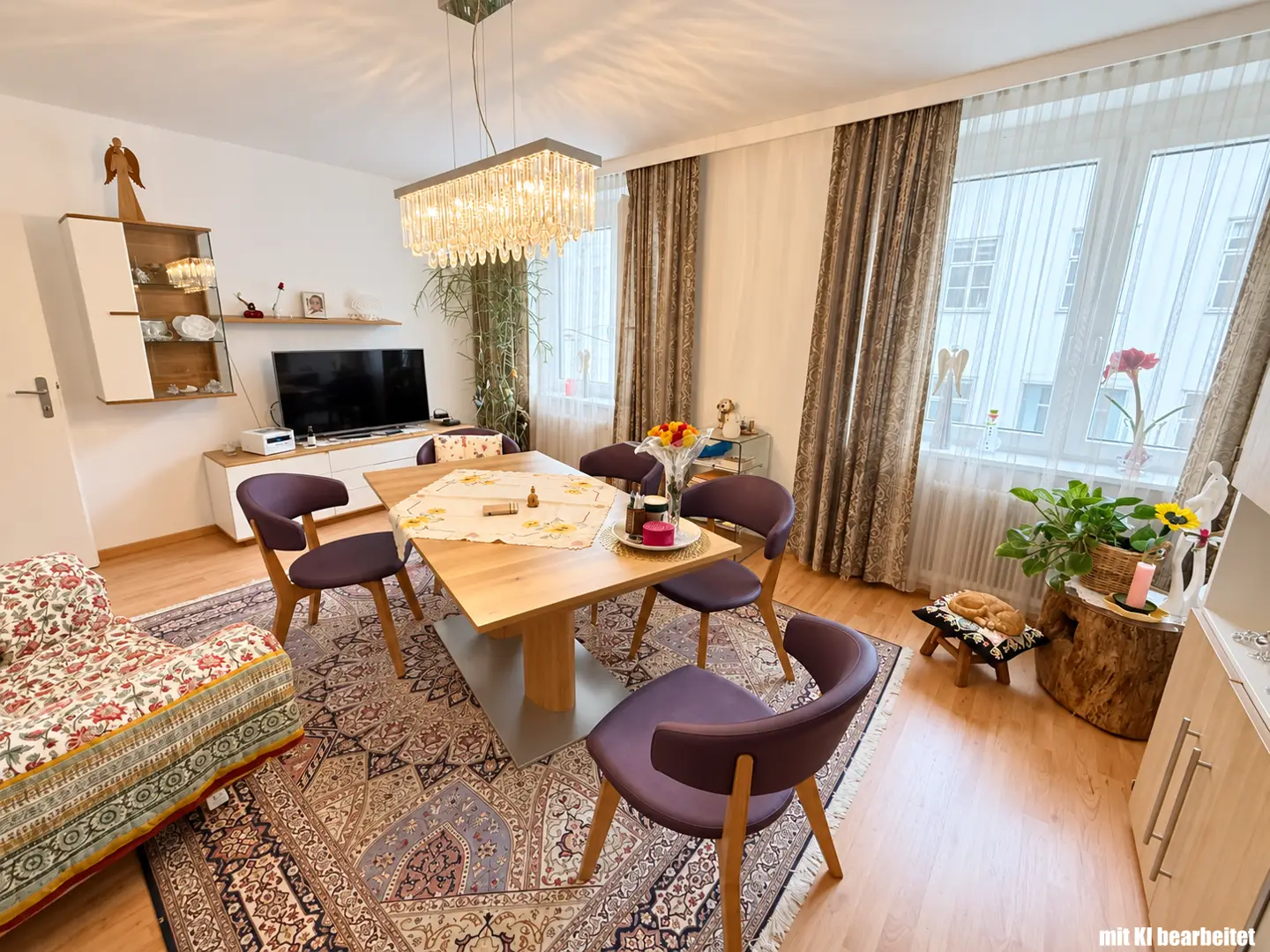 Apartment centrally located with balcony and lift