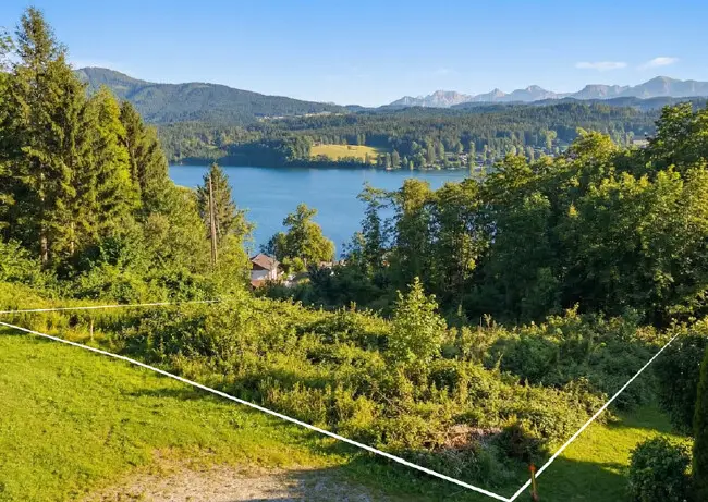 Neubauwohnung mit unverbaubarem Blick in naturnaher Lage