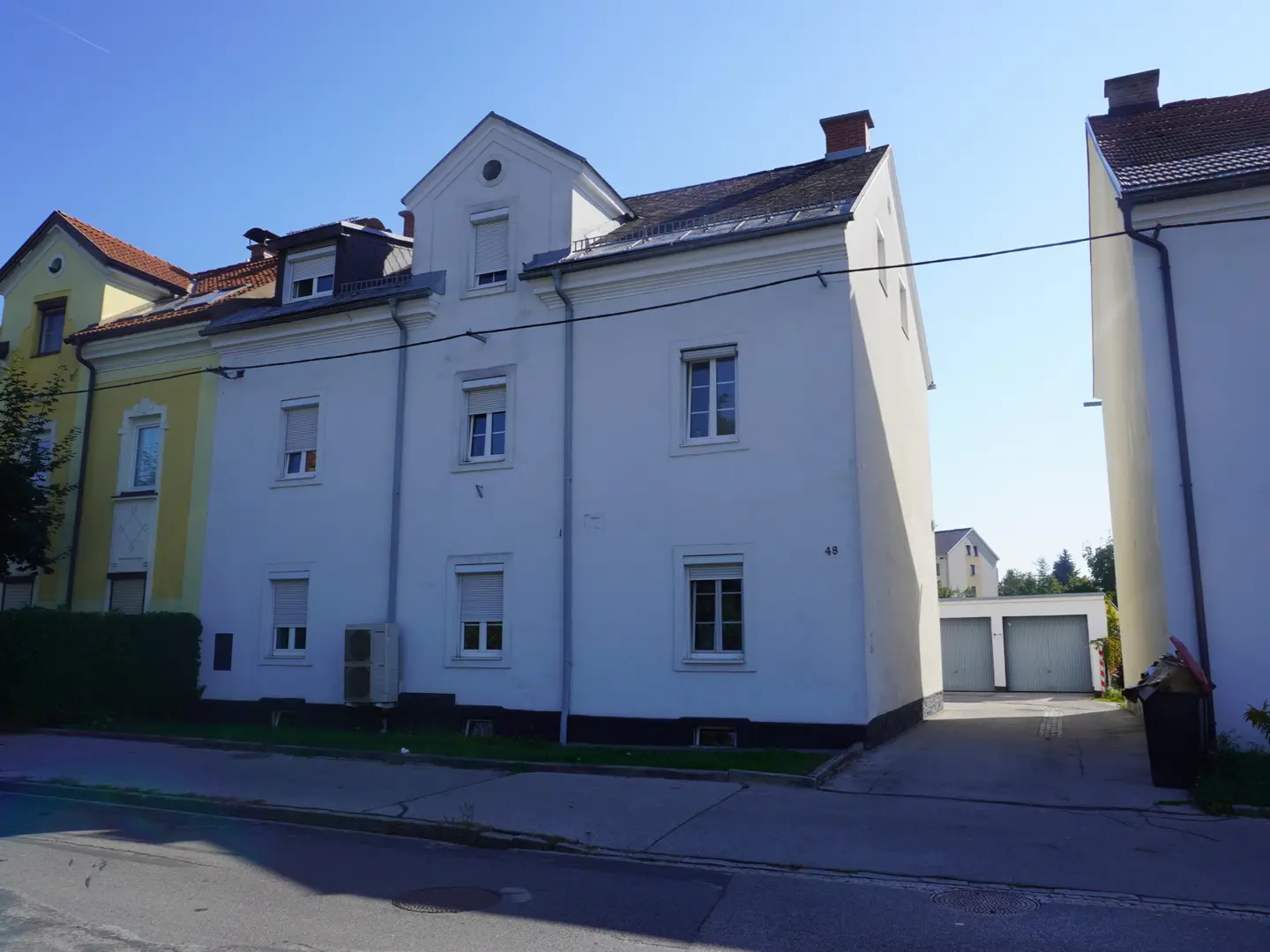 Sanierte Anlegerwohnung mit Garage und Baureserve
