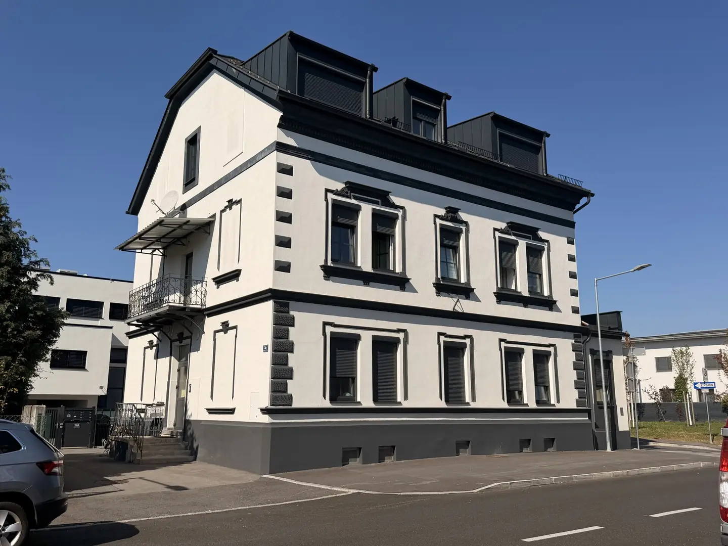 Kernsaniert und voll vermietet Anlegerwohnung in wertstabiler Lage