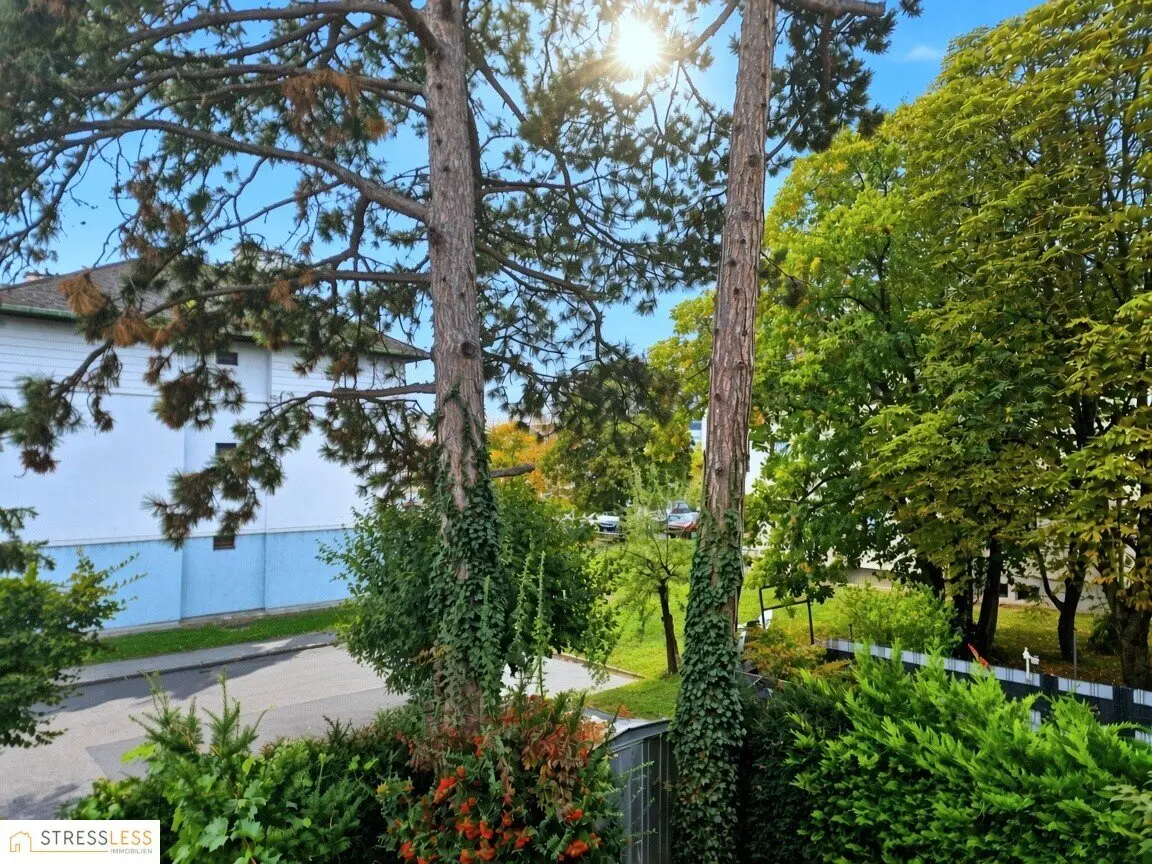 Family-friendly, centrally located 3-room apartment with small loggia in a quiet green area of Tulln