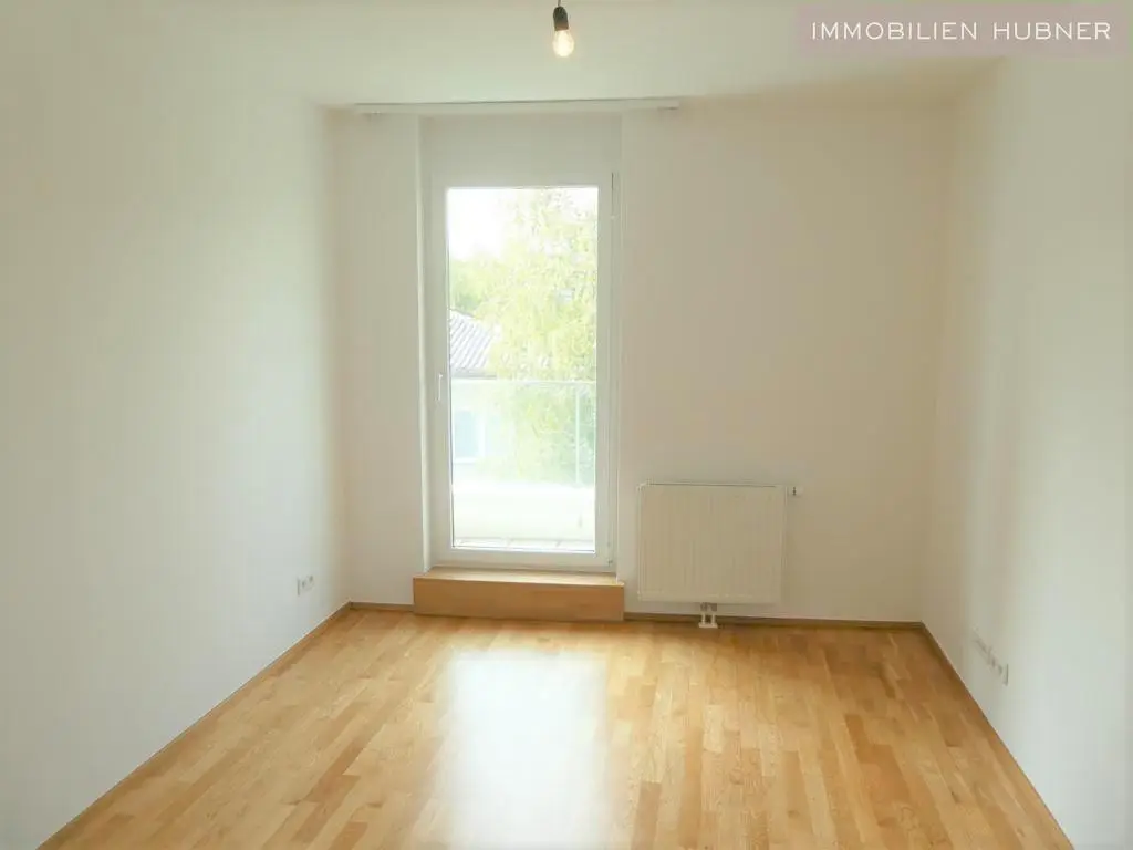 Schlafzimmer mit Terrassenausgang