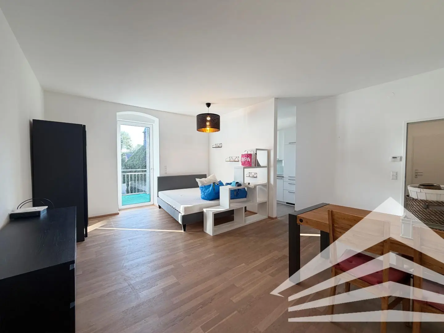 Altbauwohnung mit großem Balkon und Domblick