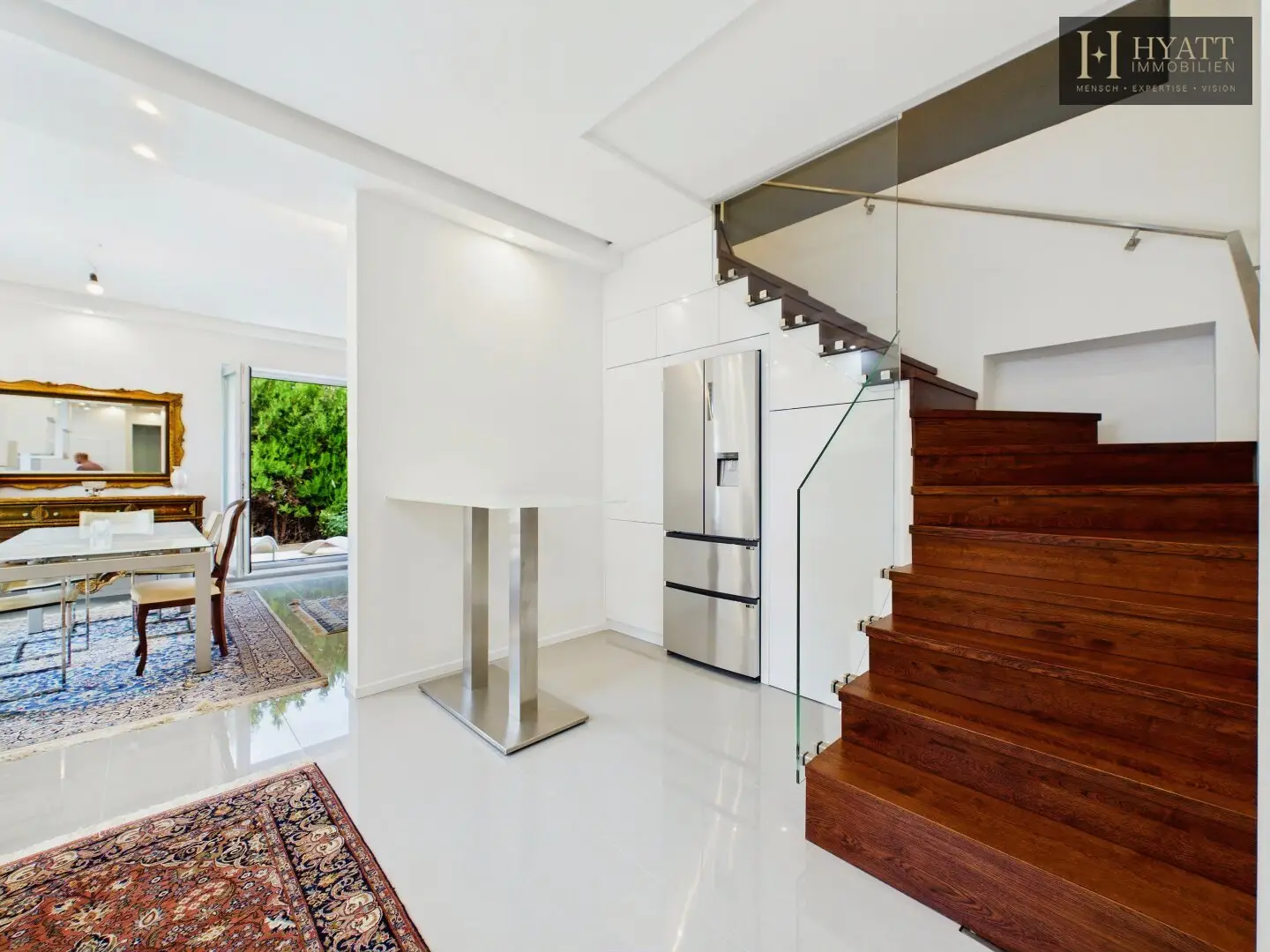 Fully renovated semi-detached house in Gumpoldskirchen with garden, terrace and garage – 498,000 €