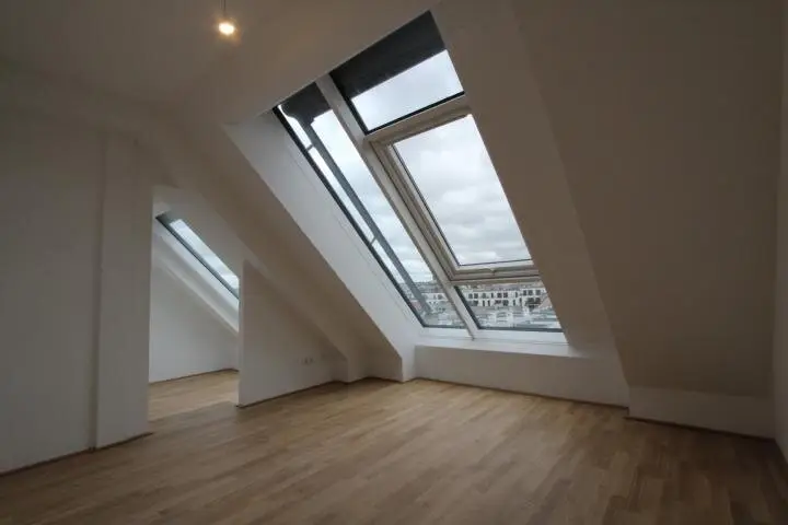 Traumhafte 2-Zimmer-Dachgeschosswohnung!