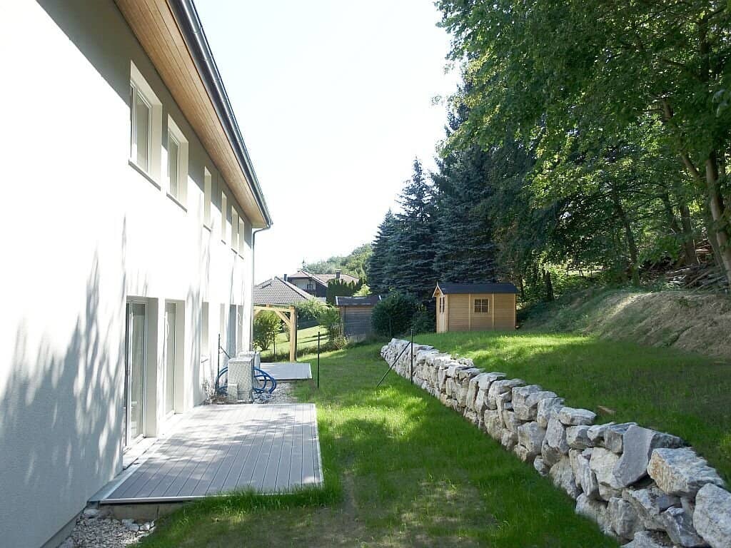 5 Zimmer DHH - Luftwärmepumpe - inkl. Einbauküche und 2 Stellplätze (davon 1 Carport)