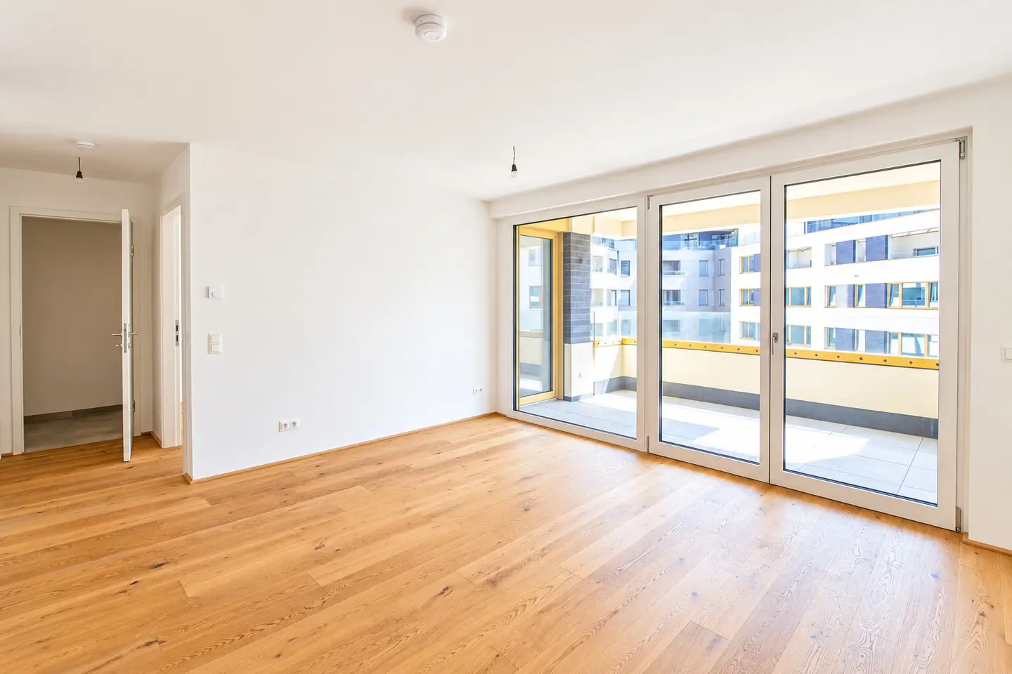 Erstbezug Dachgeschosswohnung mit Loggia