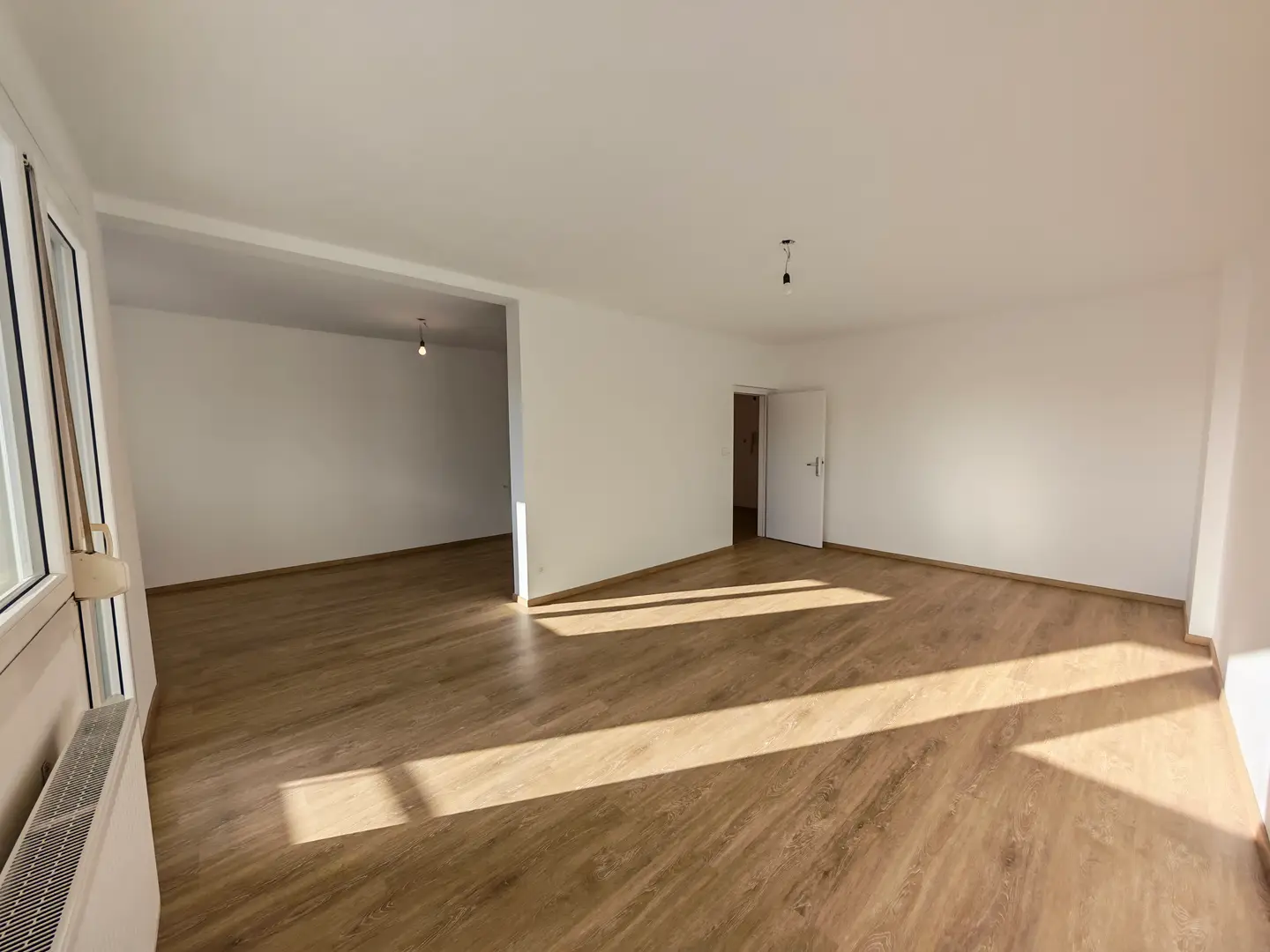 Wohnung mit neuem Bad und Loggia mit Aussicht