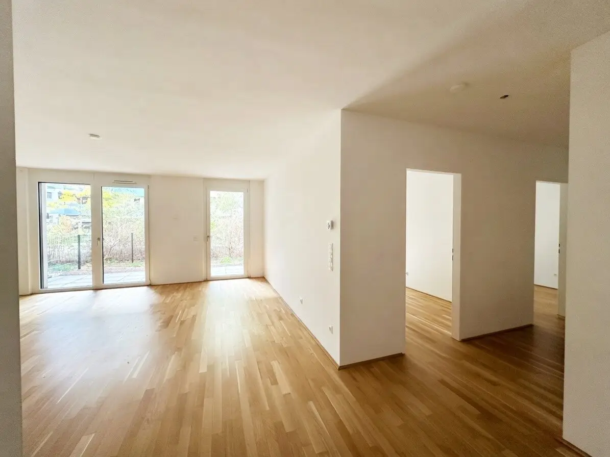 Moderne 3 Zi -Wohnung mit Loggia  - nahe Millennium City (provisionsfrei!)