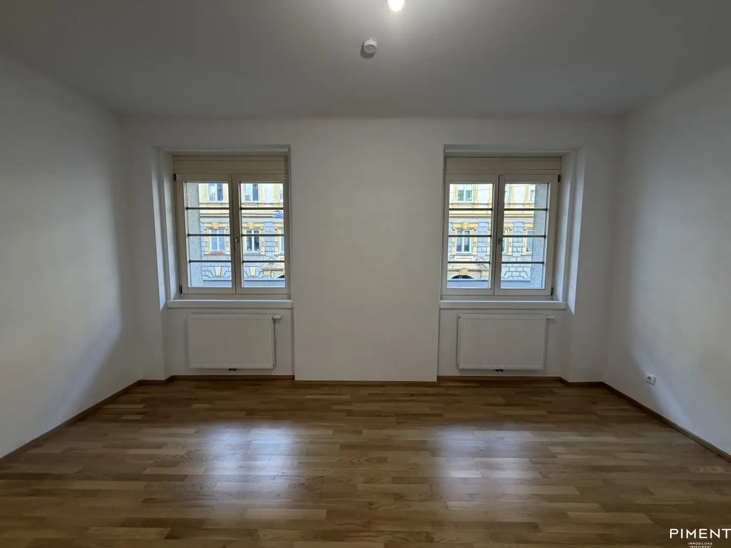 SCHÖNE 3,5-ZIMMER-WOHNUNG IM 4. BEZIRK NAHE BELVEDEREGARTEN!