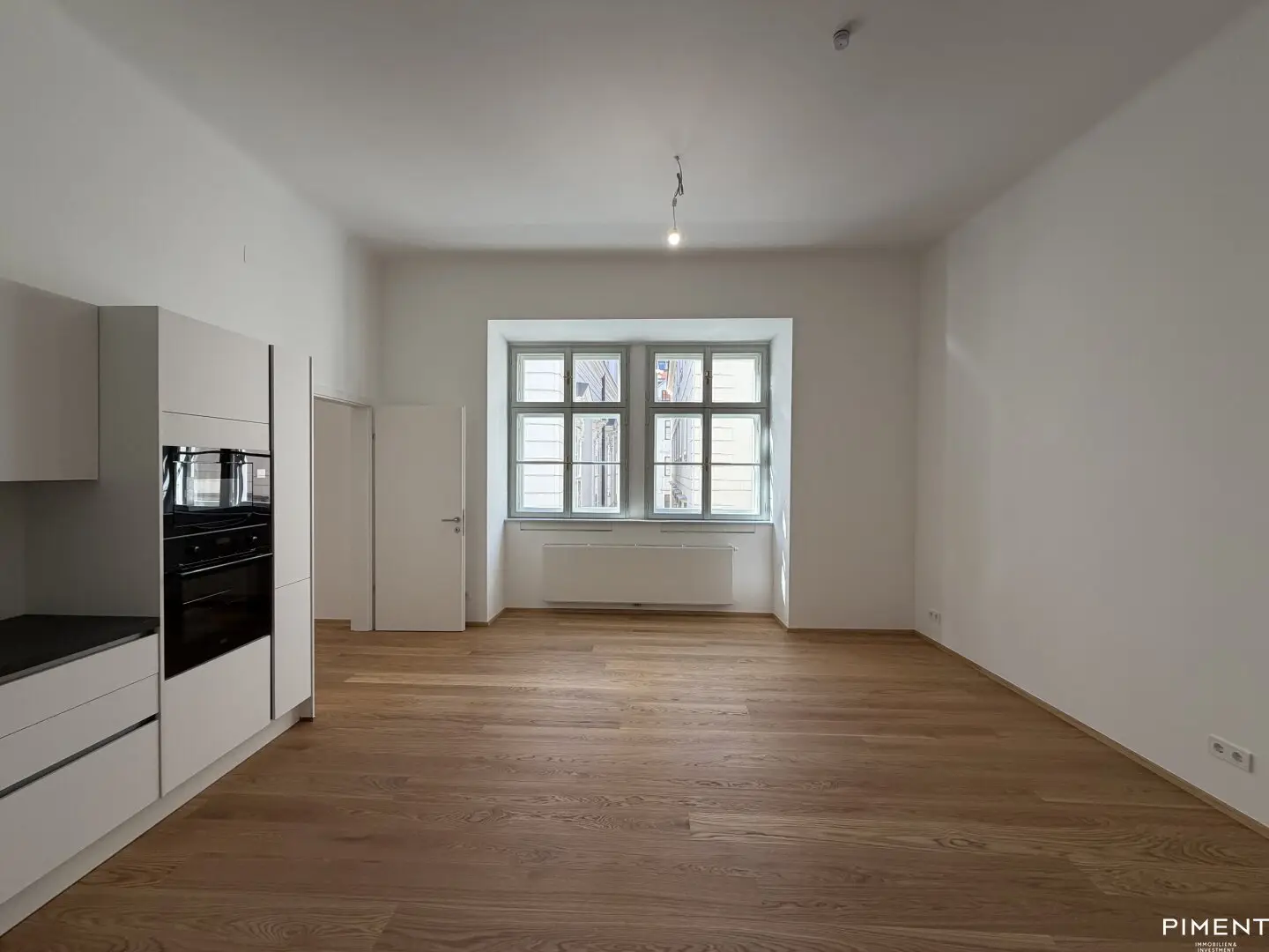 ERSTBEZUG! TOP 3 ZIMMER ALTBAUWOHNUNG IN BESTLAGE! UNBEFRISTET