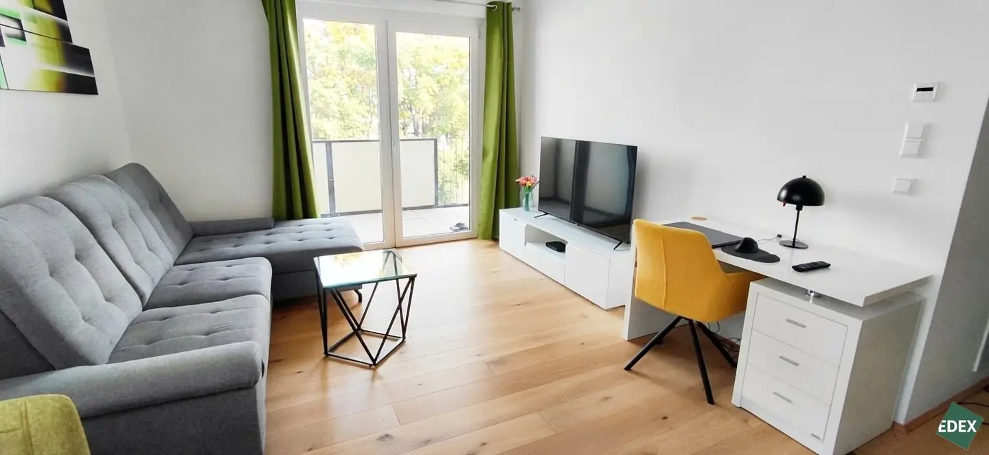 From 1 January: Dreamy 2-room apartment with large balcony directly at the U3
