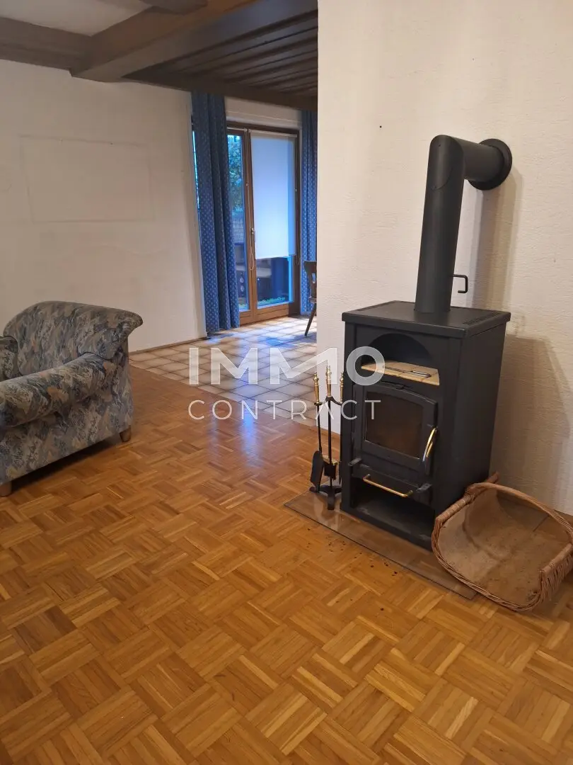 Große 4-Zi.-bzw. 6-Zi.Wohnung in Gmunden mit Balkon, Terrasse, Garage – Renovierungschance!