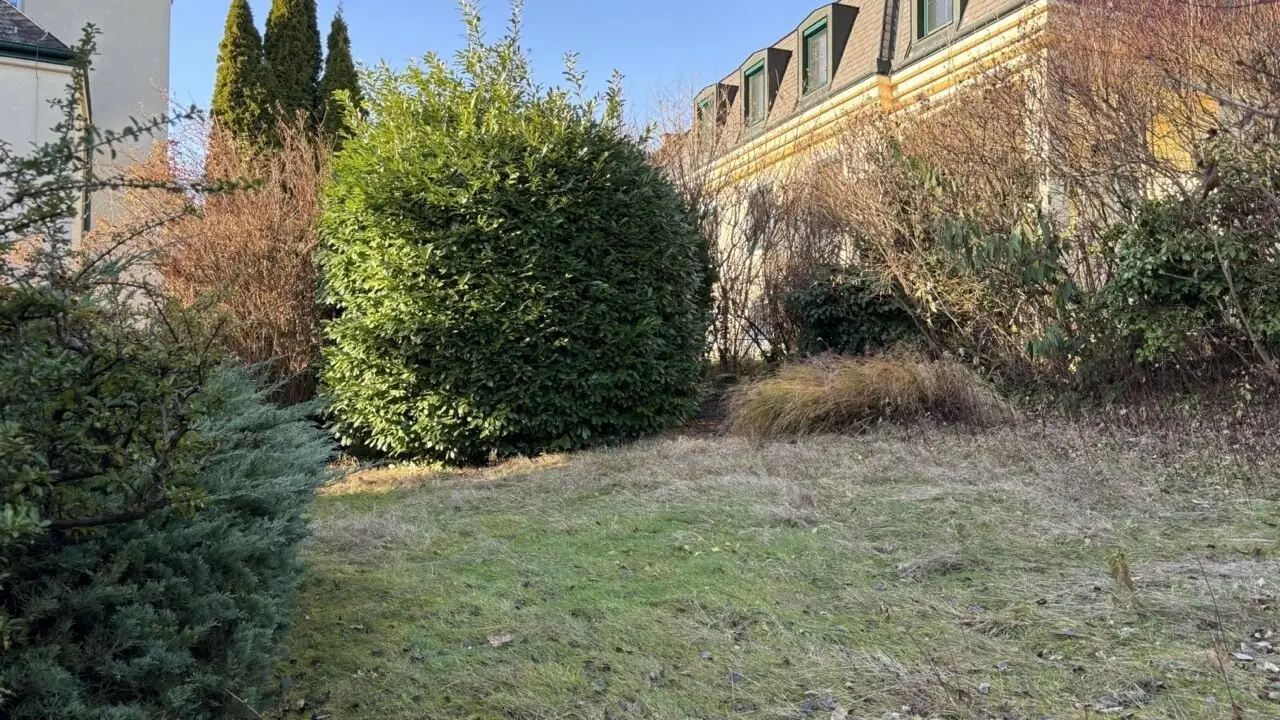 Exklusive Villa mit großem Erweiterungspotenzial nähe Beethovenpark!