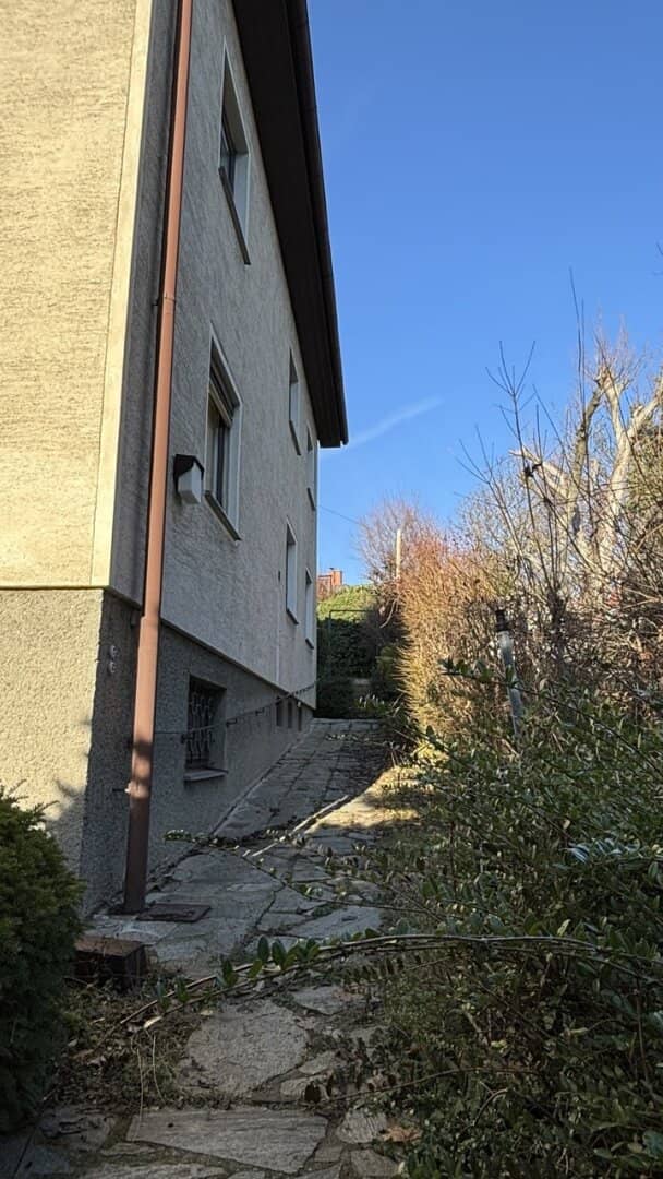 Exclusive villa with great expansion potential near Beethovenpark