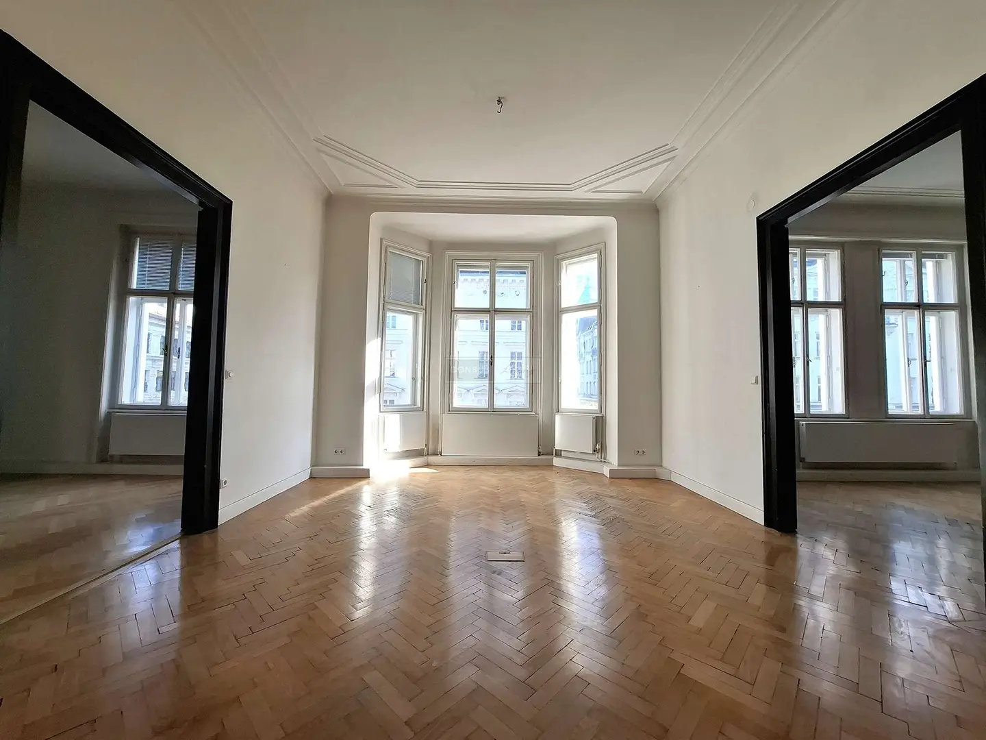 Repräsentative Wohnung an Mariahilfer Straße mit Klimaanlage