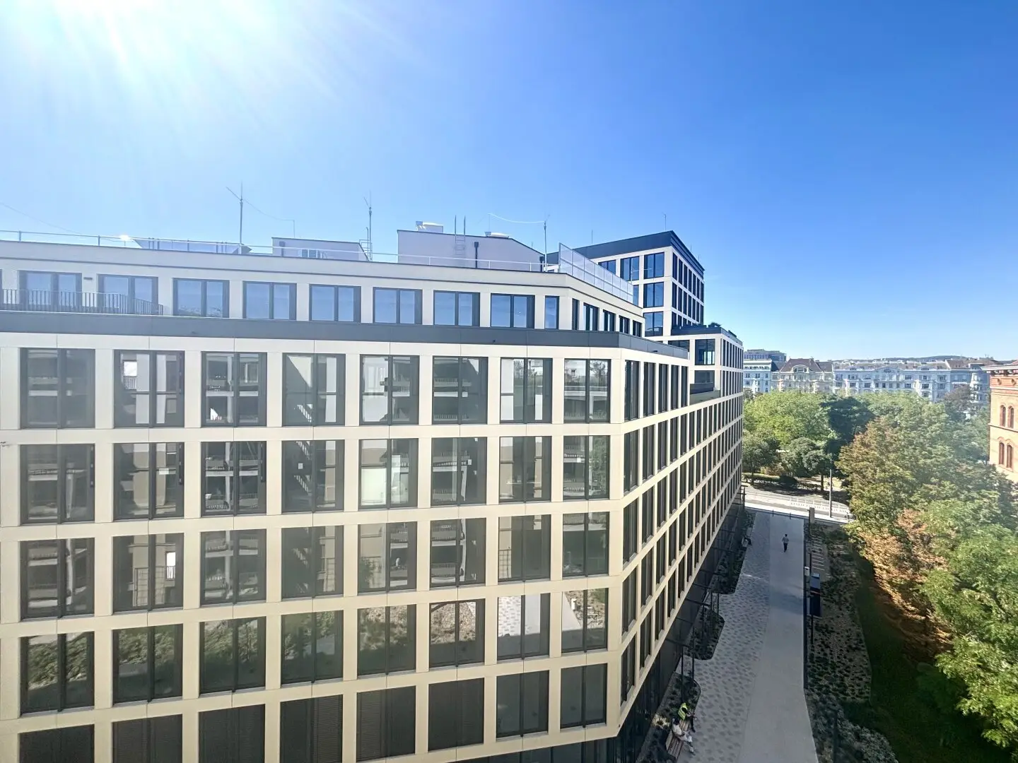 Erstbezug im Leopoldquartier - Top-modernes City-Living mit Balkon, Gym, Sauna, Co-Working-Space uvm.