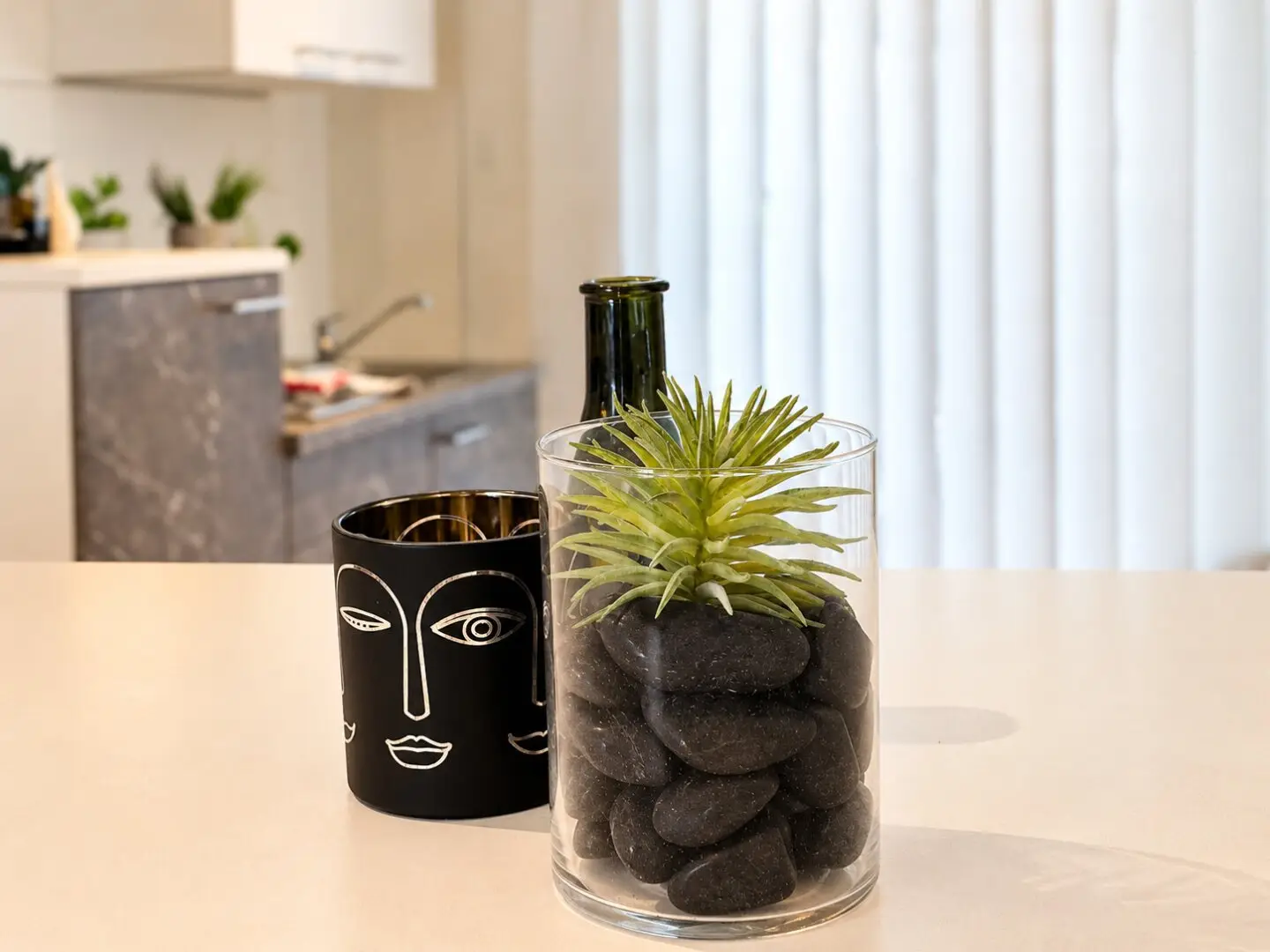 Anleger &amp; Singles aufgepasst! Charmante 30 m² Wohnung in Gmundens Toplage – voll möbliert &amp; sofort bezugsbereit