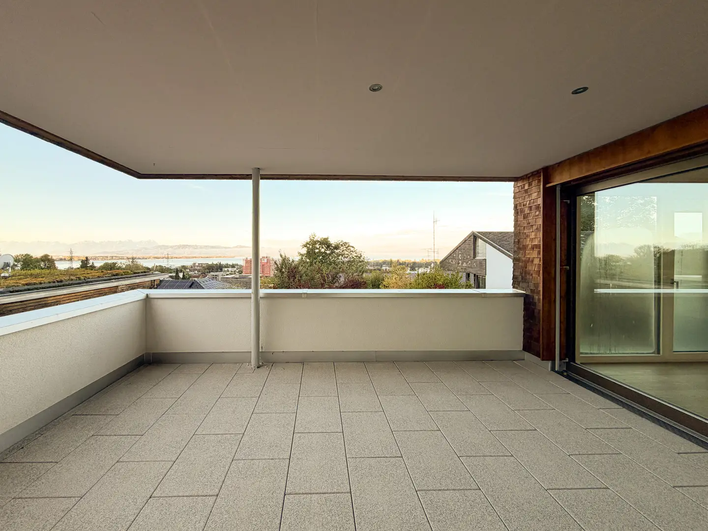 Wohnung mit Bodenseeblick und großer Terrasse
