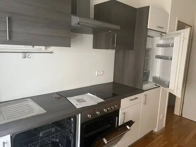 Graz Eggenberg - 2-room apartment Bright Quiet Affordable