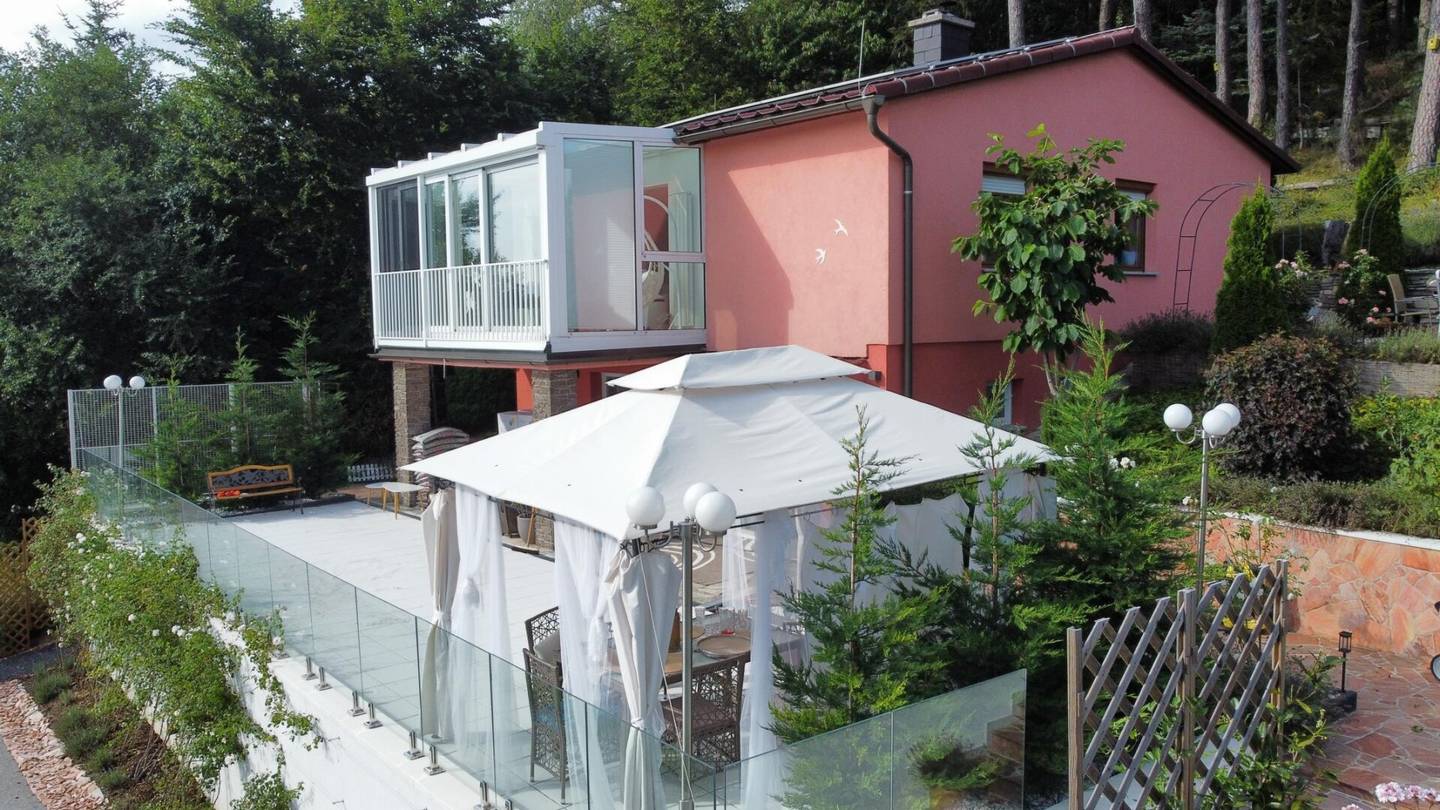 Großes Haus mit unverbaubarer Fernsicht in Lichtenegg, Bucklige Welt