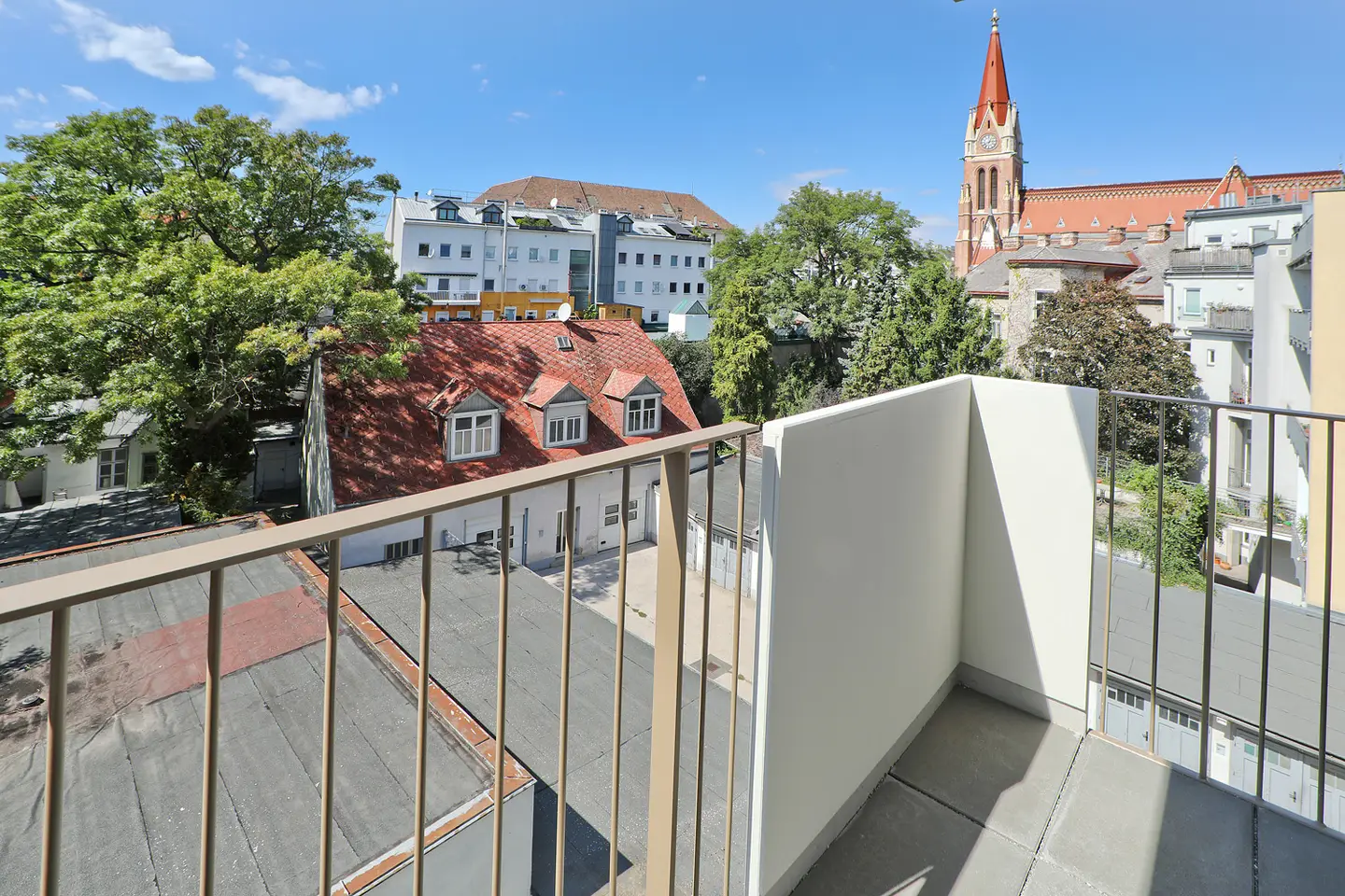Wohnung Erstbezug nahe U3 mit Balkon und Fußbodenheizung