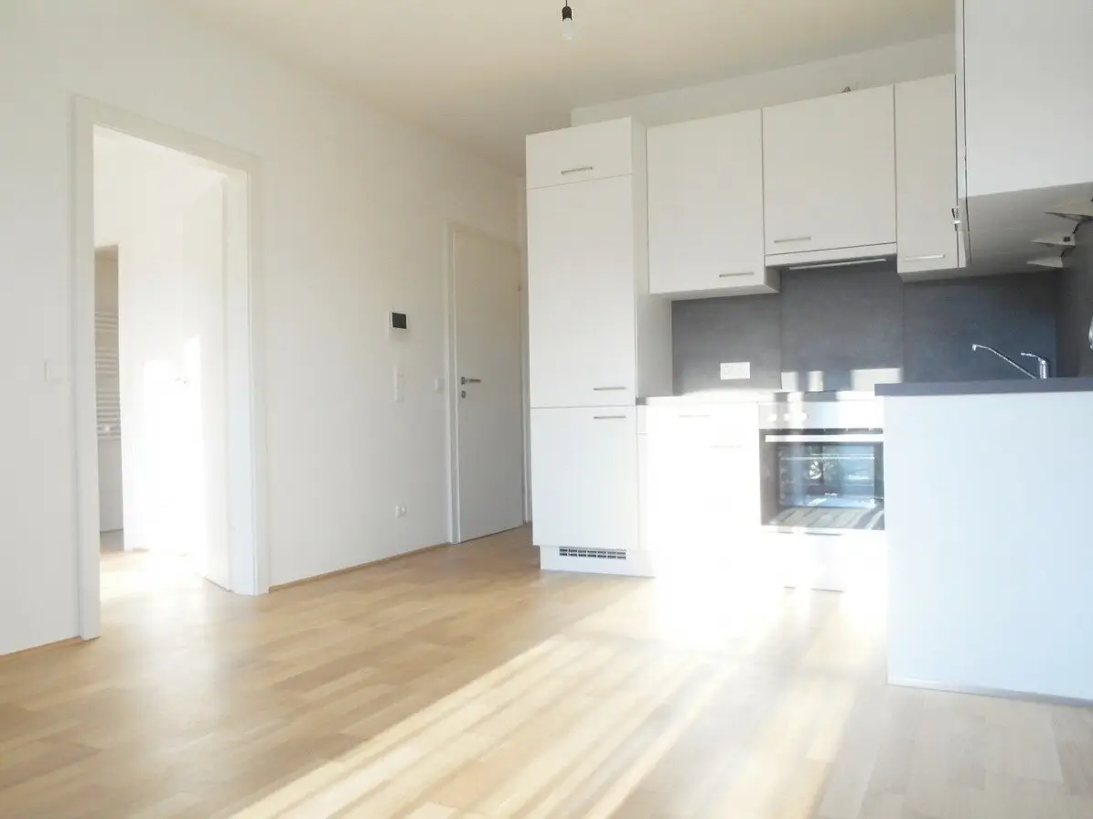 Q5 am PARK sunny 2-room with 9m² west balcony