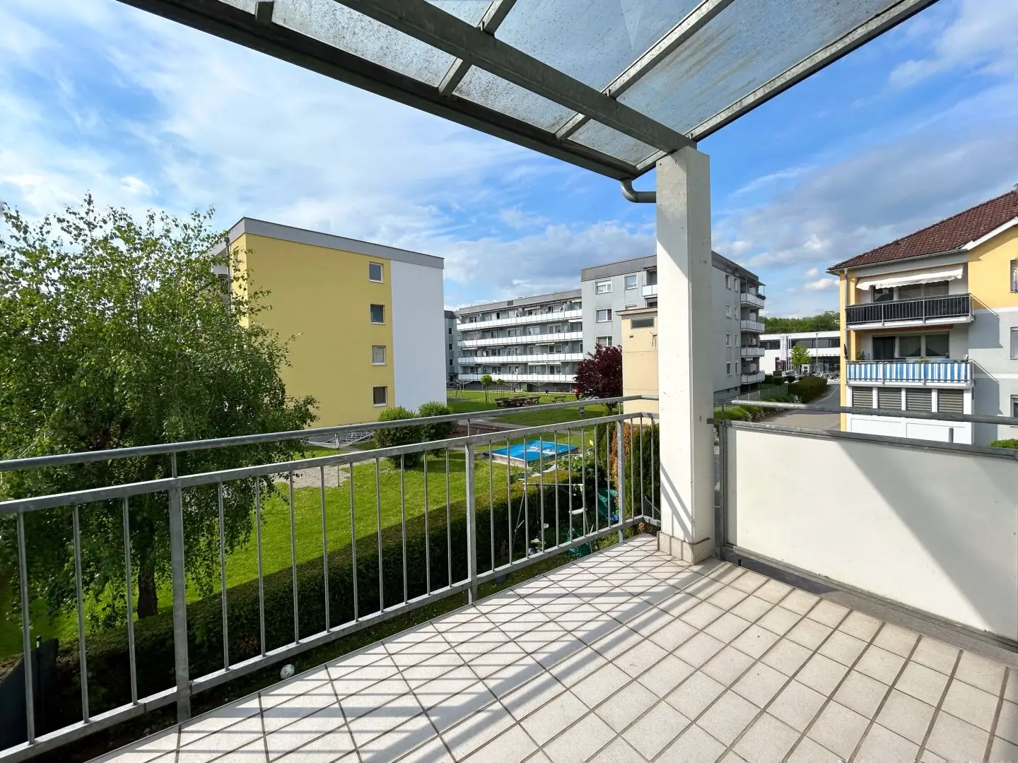 DEIN ZUHAUSE IN LANGENSTEIN - 3 ZIMMER WOHNUNG MIT TOLLEM BALKON UND PARKPLATZ