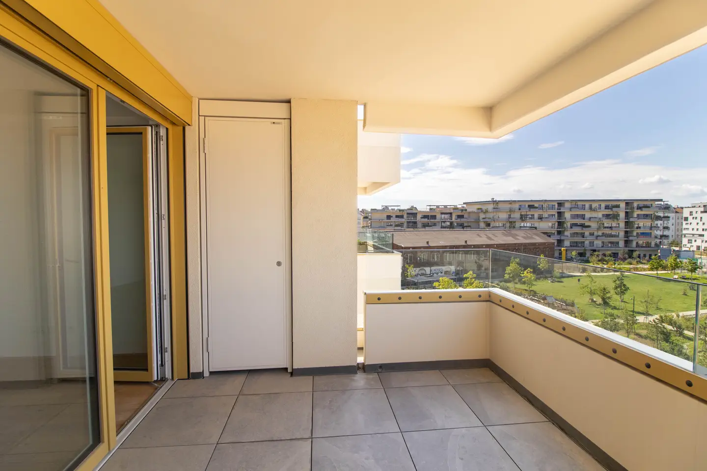 Erstbezug Neubauwohnung mit Aufzug und hochwertigem Parkett