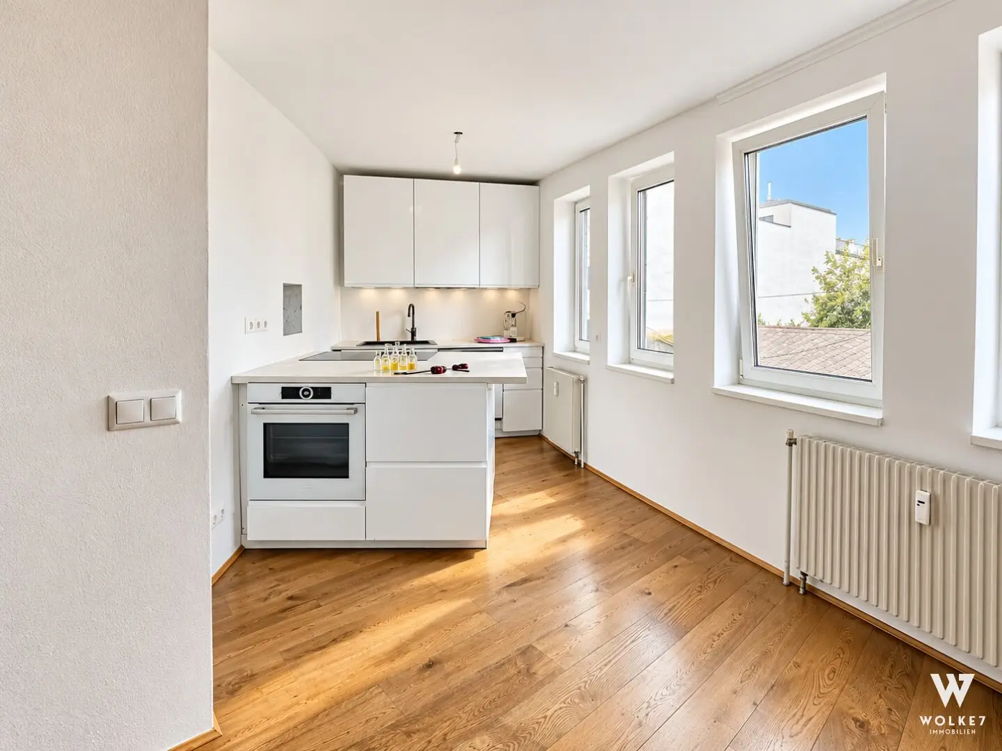 Dein neues Zuhause an der Alten Donau – 2 Zimmer, Garage &amp; Toplage!