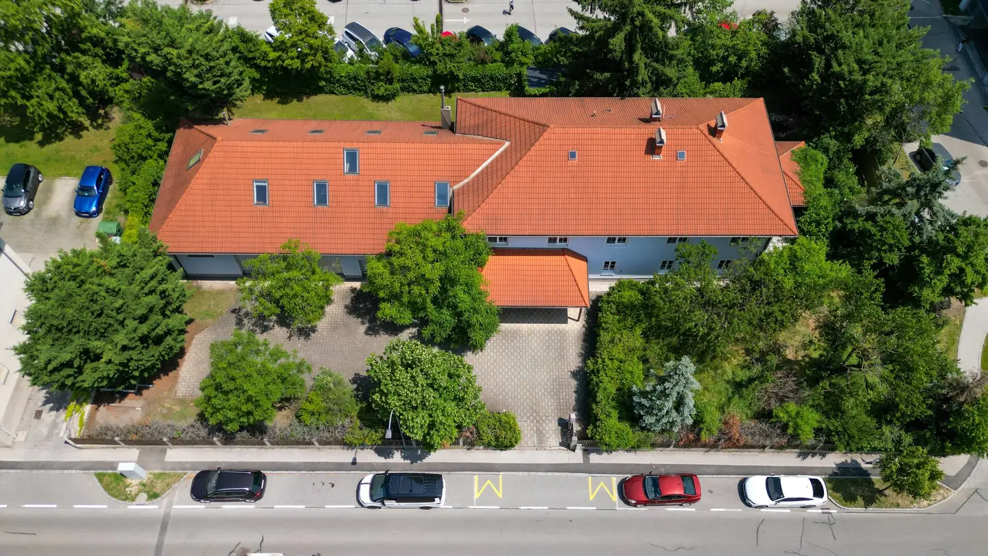 ZU VIEL GIBT'S NICHT - Haus in Wiener Neustadt mit 10 Zimmer auf 460m2 und 1755m2 Grund