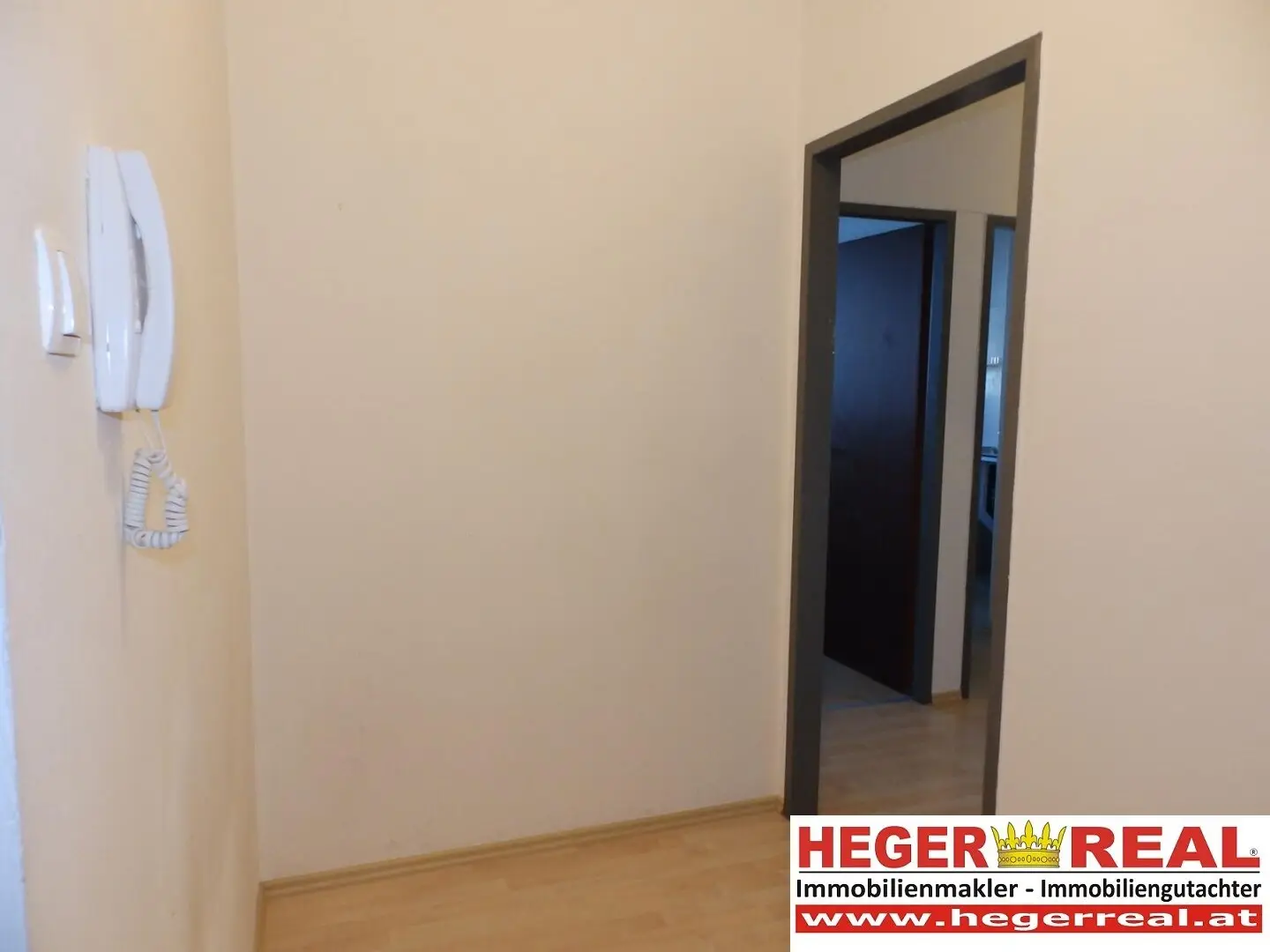 3 ZIMMER MIETWOHNUNG - LIFT - LOGGIA