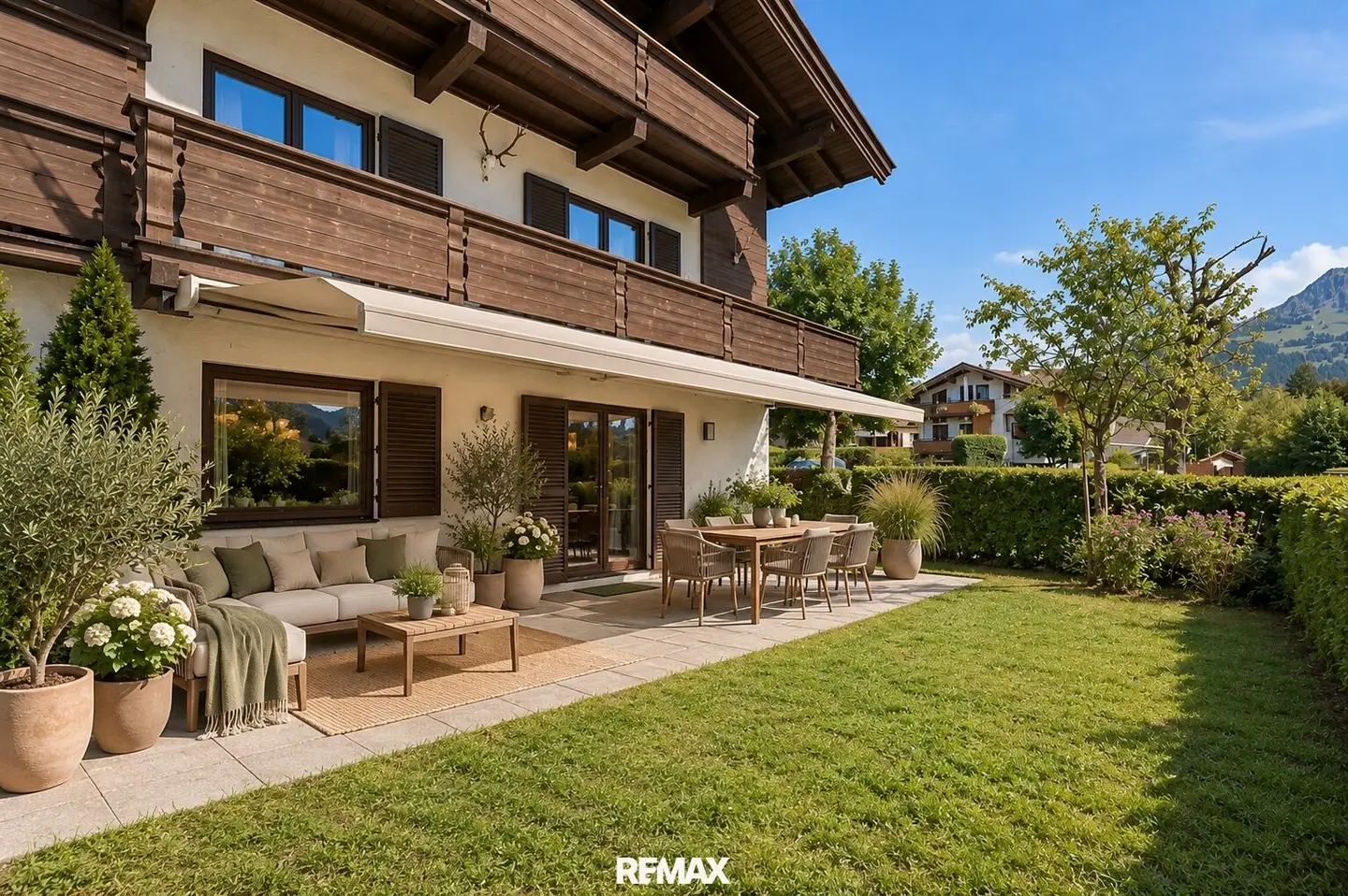 Plenty of space for new living ideas – attractive location near Schwarzsee