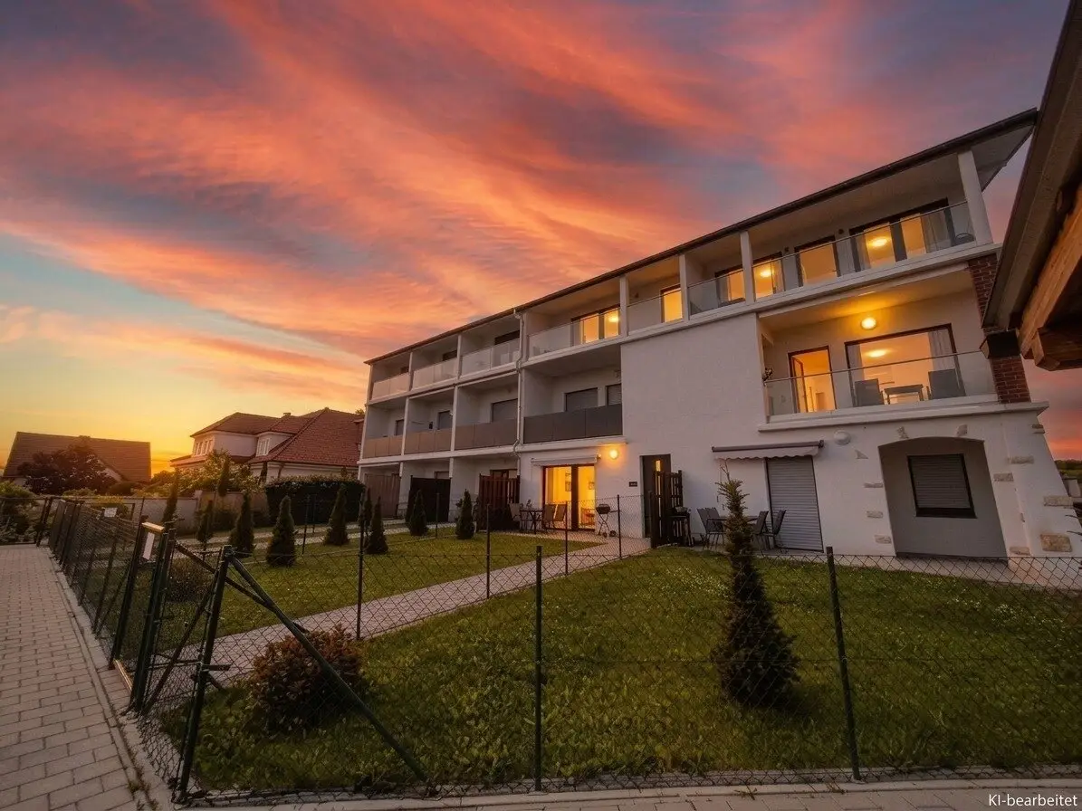 5 modern apartments with private gardens, terraces and lake view – attractive investment opportunity with short-term rentals