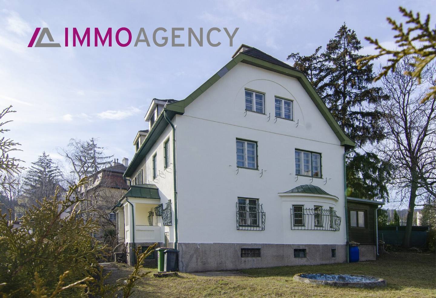 Renovation Required Family Villa Between Roter Berg and Gemeindeberg in Ober St. Veit