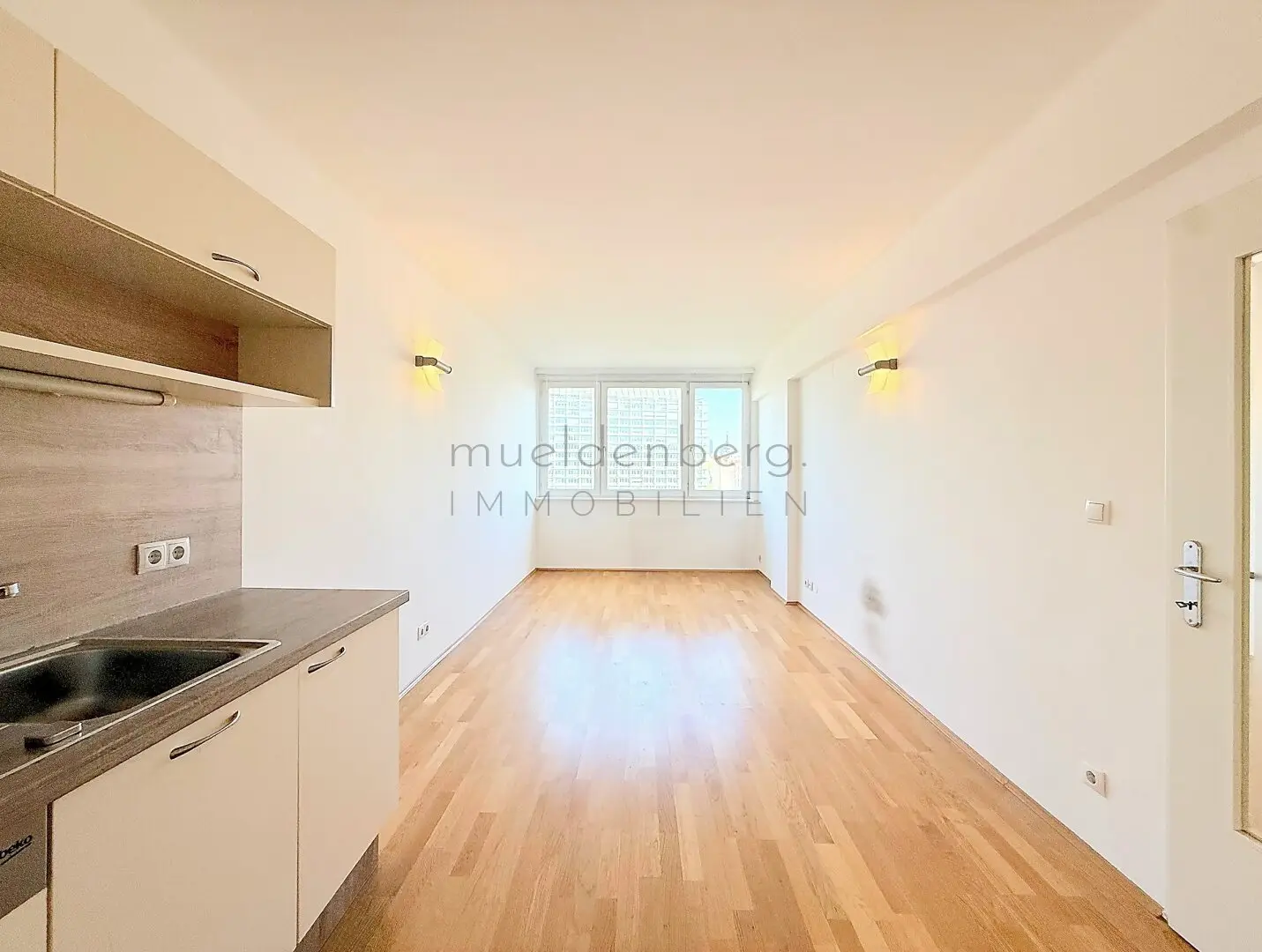 2-Zimmer-Wohnung mit Einbauküche und Aufzug in 1010 Wien um 985,45 €!