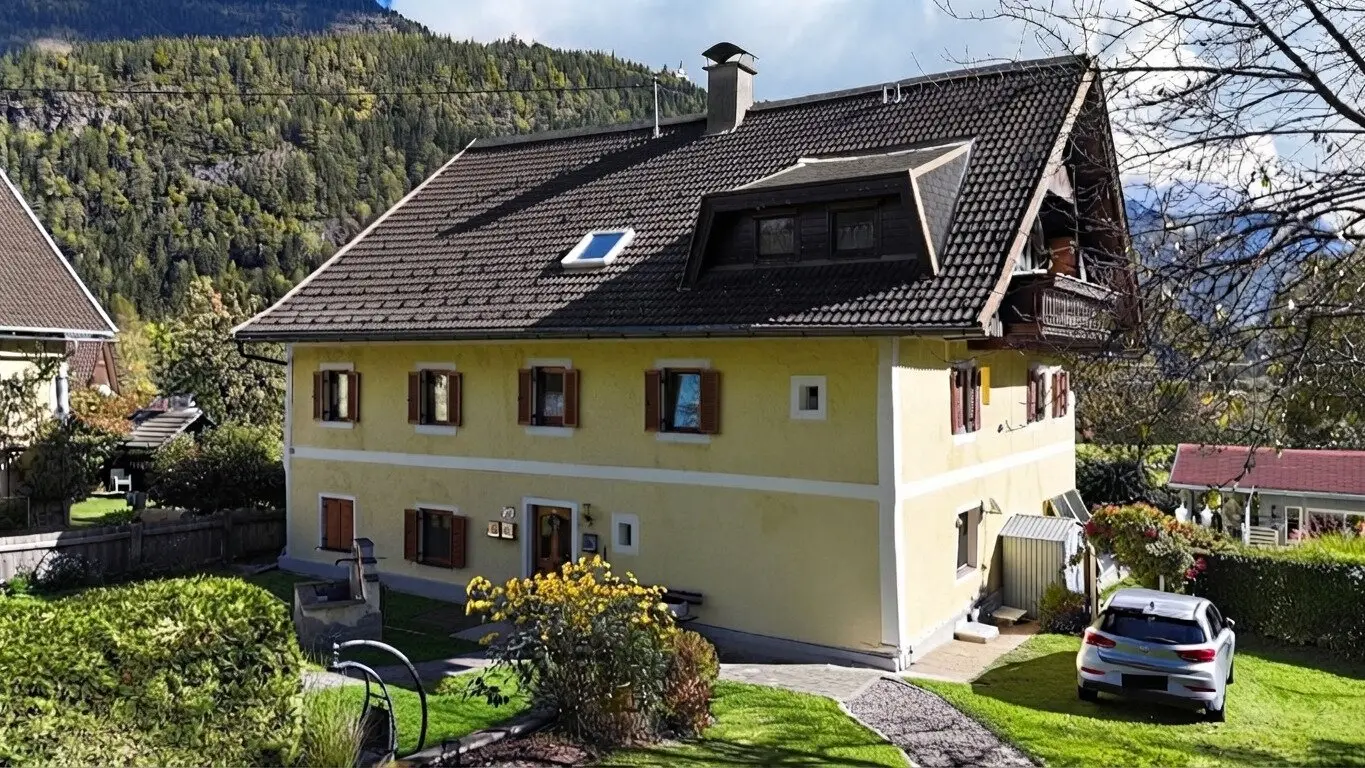 Top gepflegte Wohnung mit Gartenanteil und PKW-Stellplatz im Mölltal