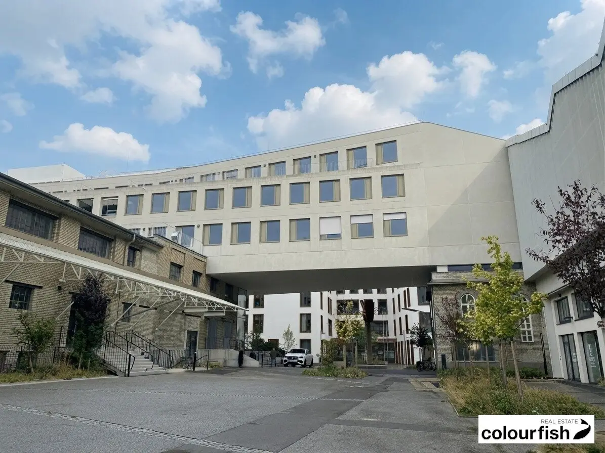 Großzügige Büroflächen in der Fabrik1230