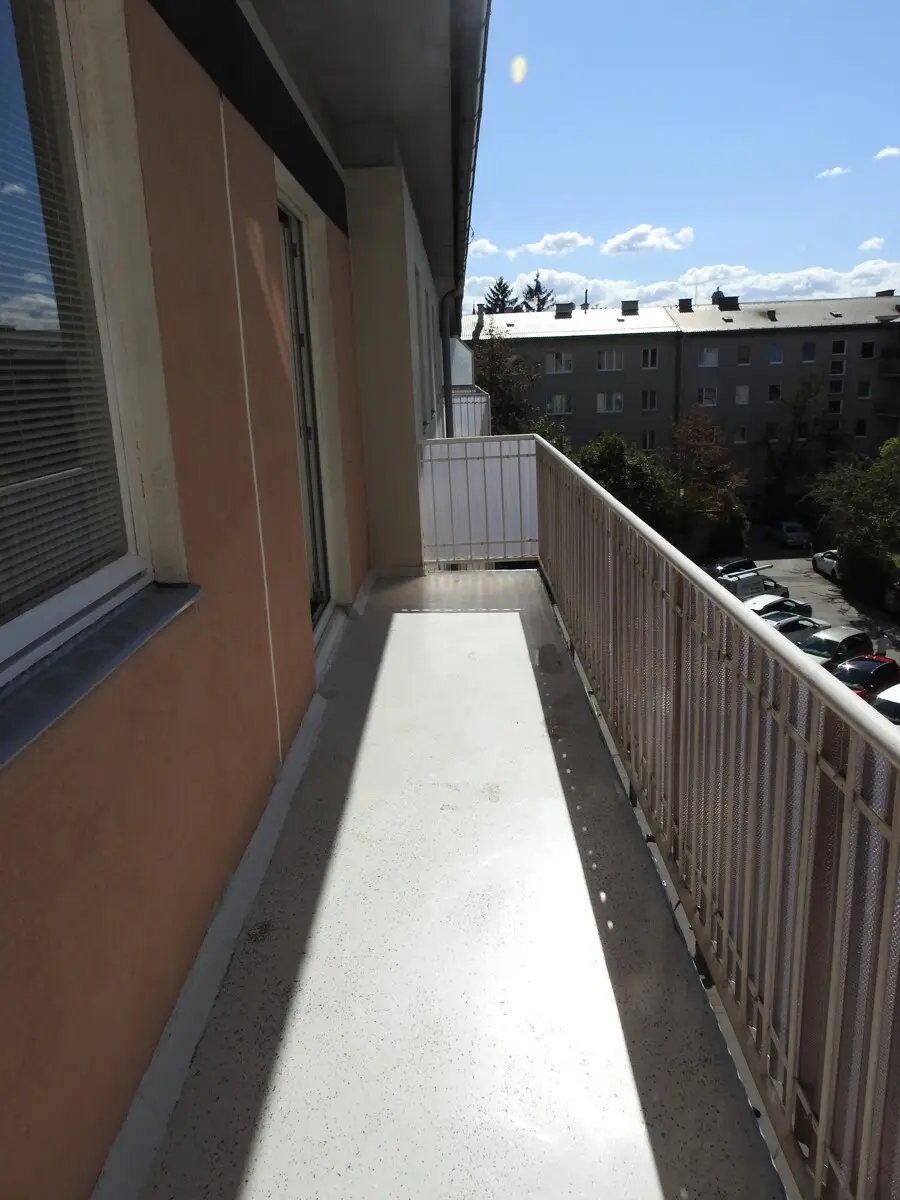 Helle Wohnung mit Westbalkon und durchdachtem Grundriss