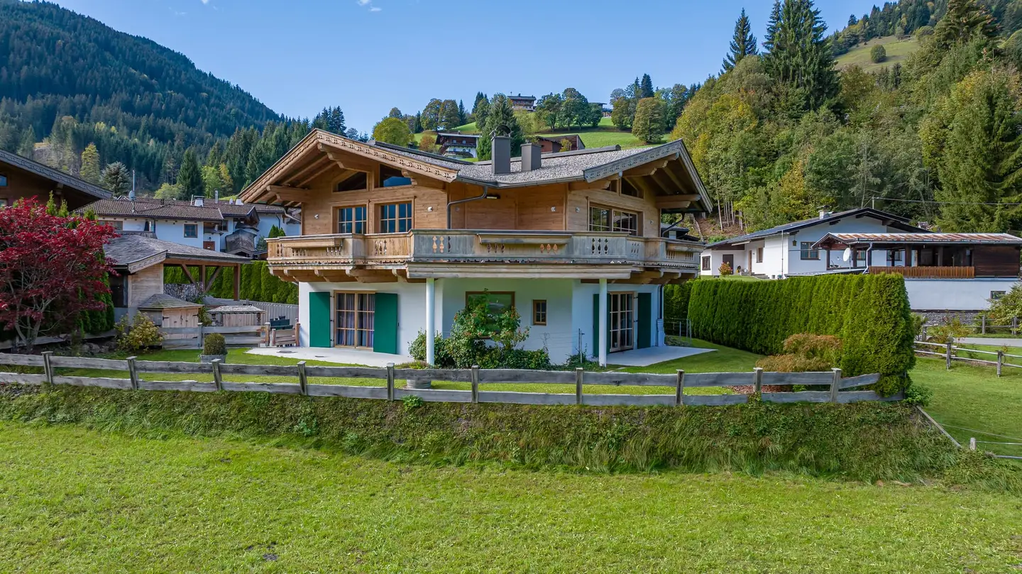 Country house with sauna and mountain view Wohnung