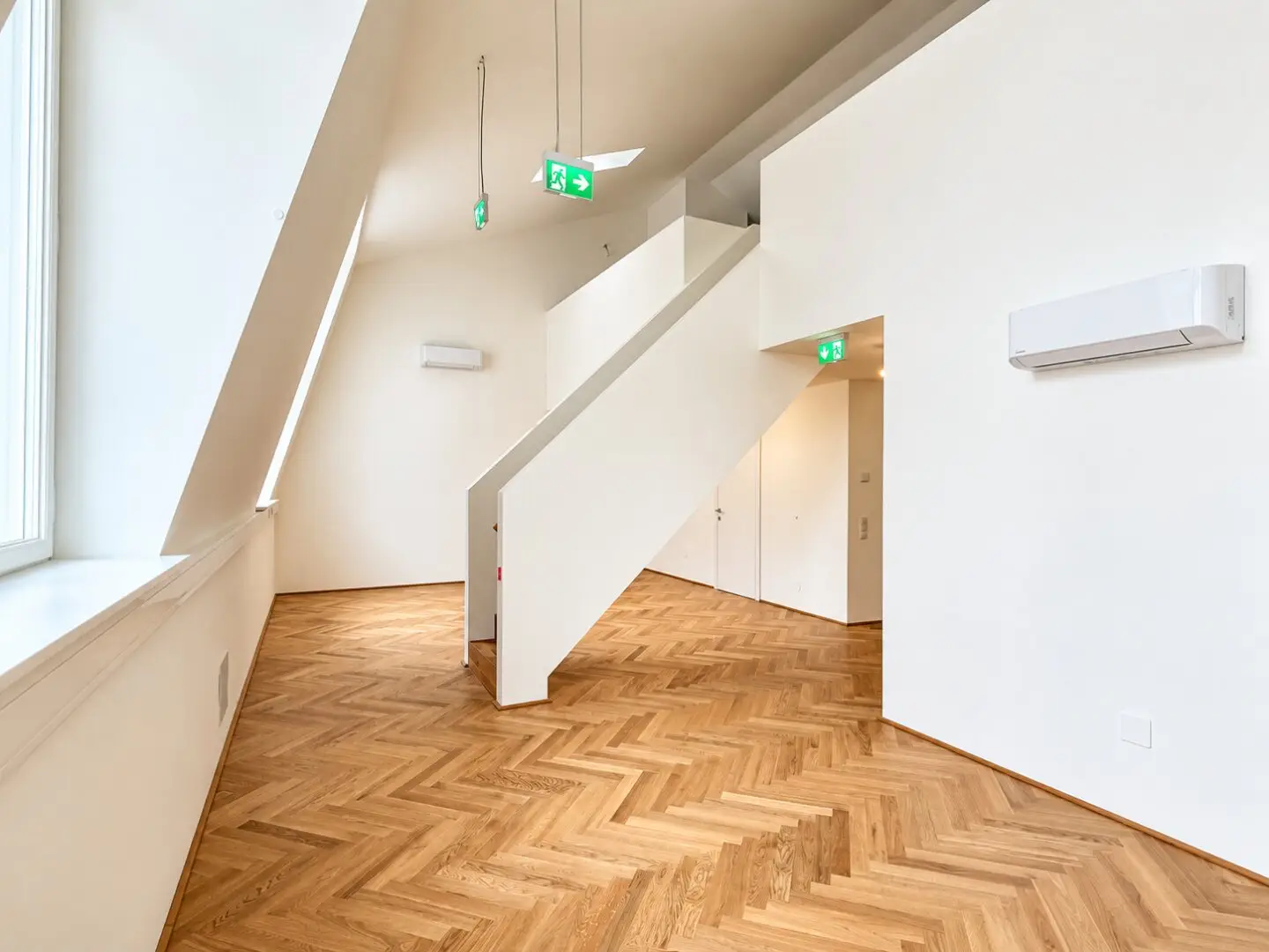 Loft-Bürobereich 2