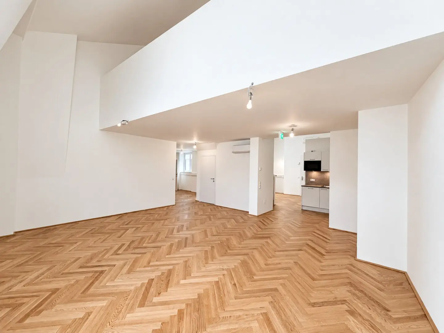 Loft-Bürobereich 3