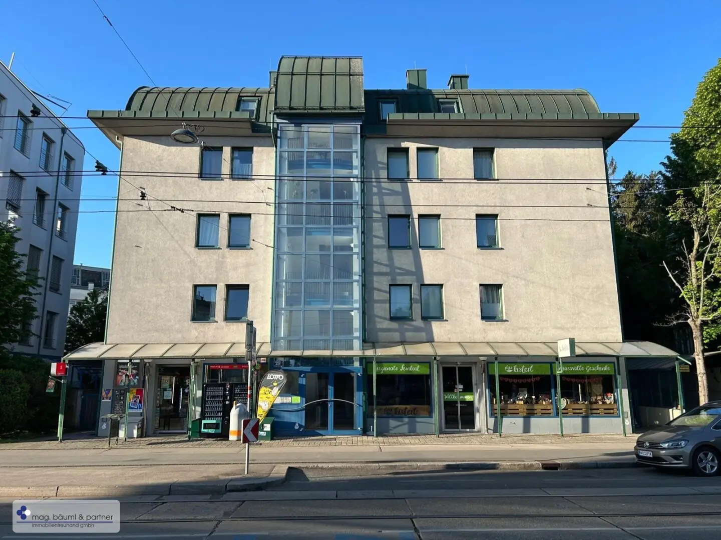 Non-restricted commercial space in perfect Hietzing central location