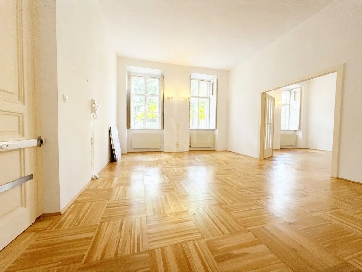 Unbefristetes Altbaubüro beim Schönbornpark