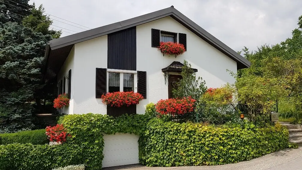 Opportunity! Residential house in quiet location in Lohnsburg