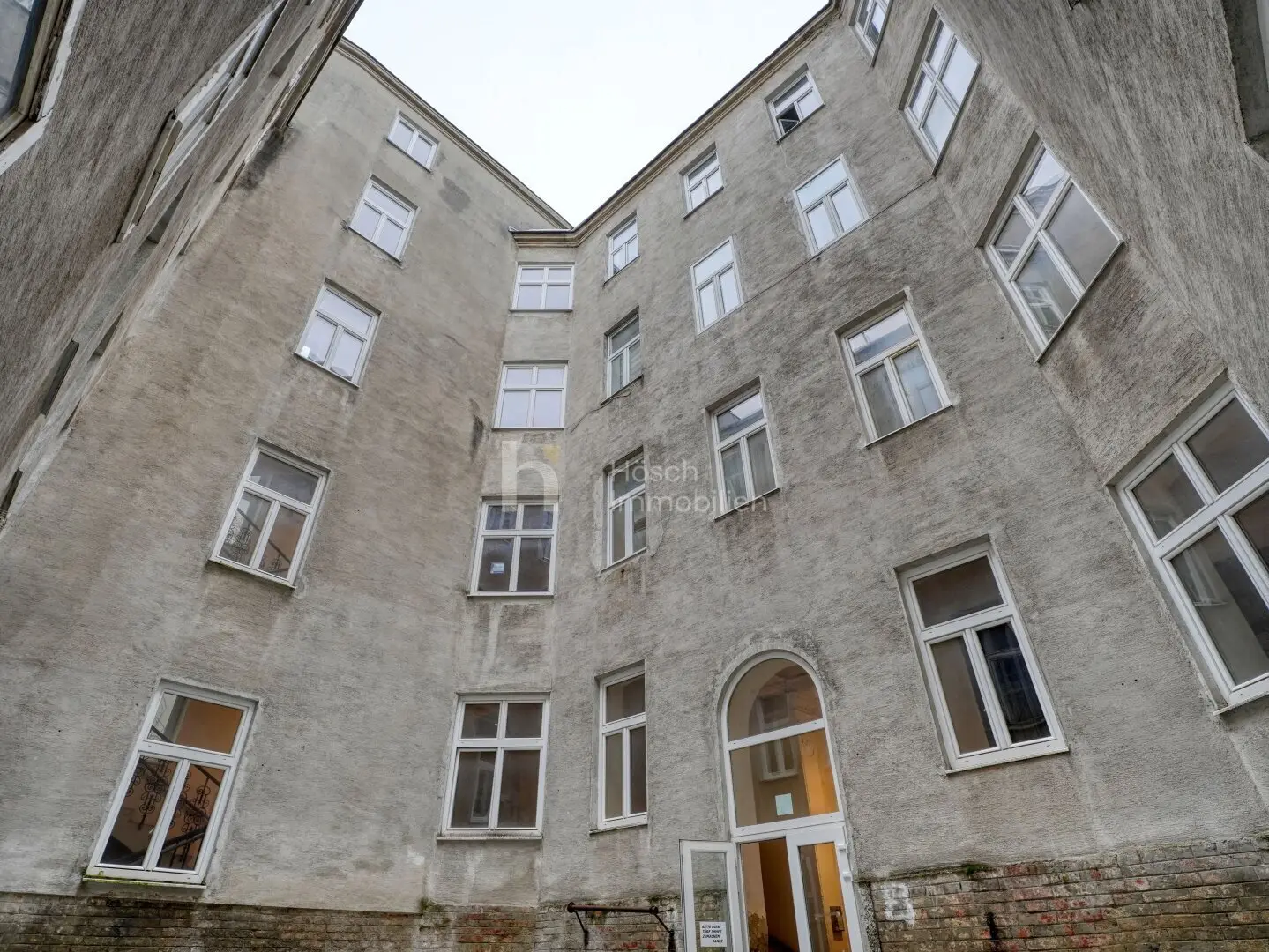 1 Zimmer mit Gestaltungsspielraum | 30,56 m² Altbau in Ottakring