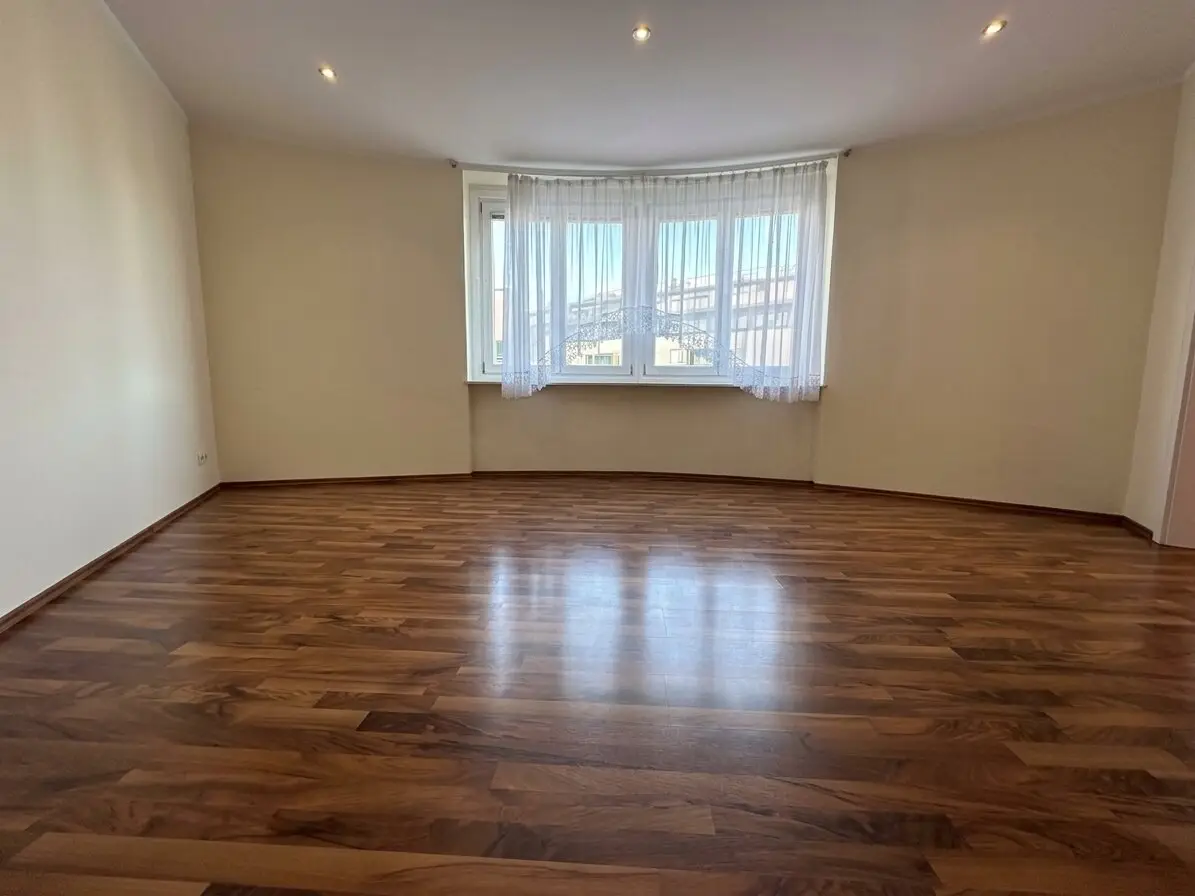 Ideally laid out 2-room apartment in 1210 Vienna