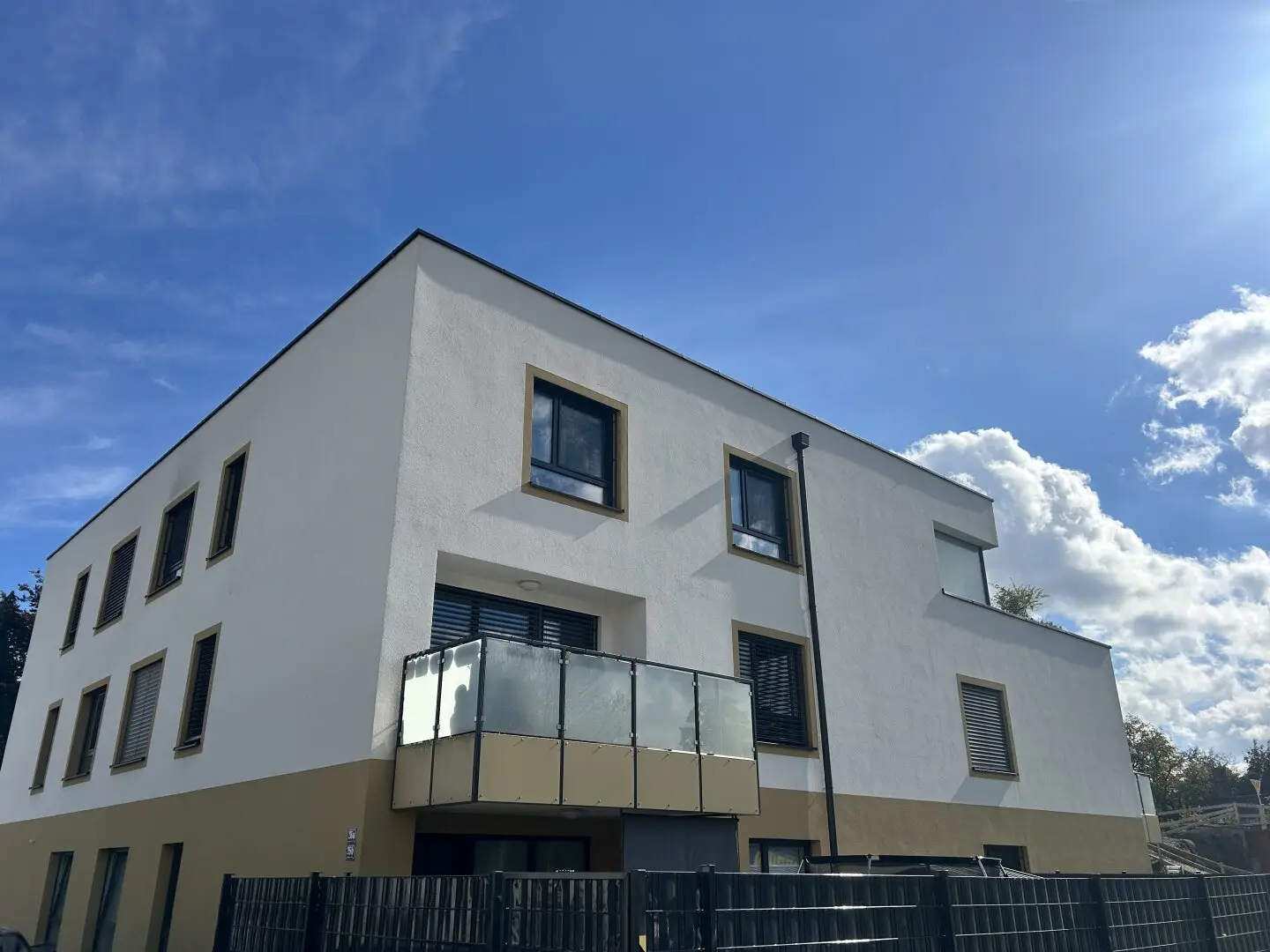 Gratulation IHR SUCHEN HAT EIN ENDE  3-Zi-Vorsorgewohnung in Ried i.I., Erstbezug, Balkon, Garage, Fußbodenheizung