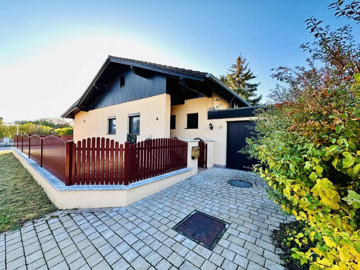 Charming bungalow in Theresienfeld Living on one level with dreamy garden
